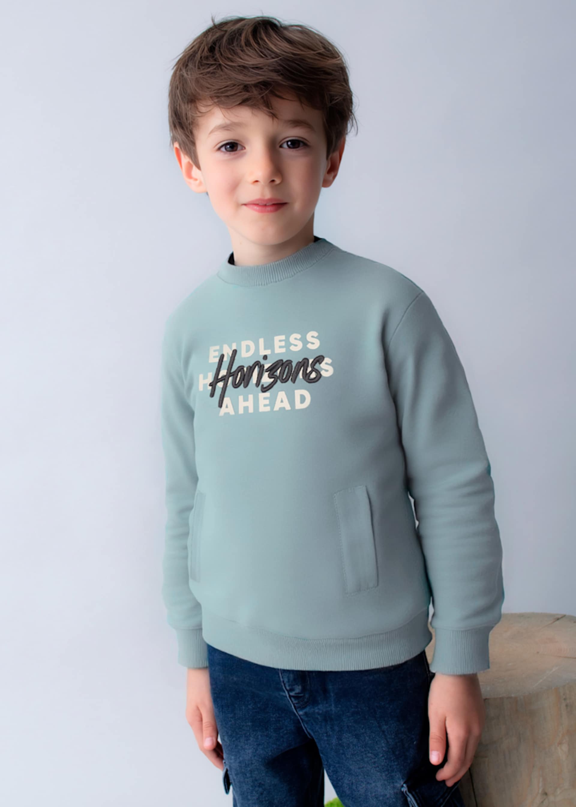 Unisex embroidered jumper