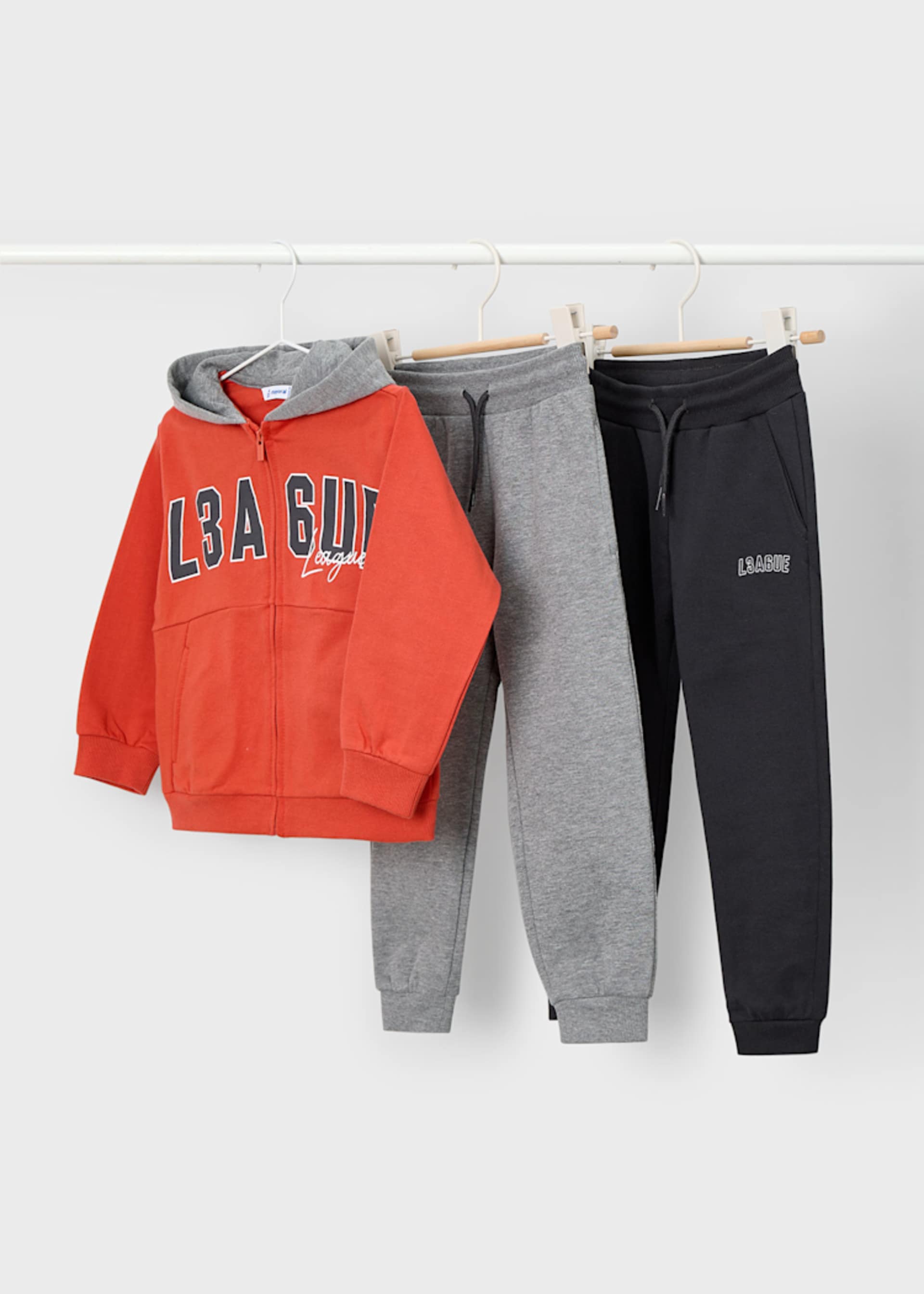 Boy 3 Piece Basic Tracksuit Set Boy 3 Piece Basic Tracksuit Set