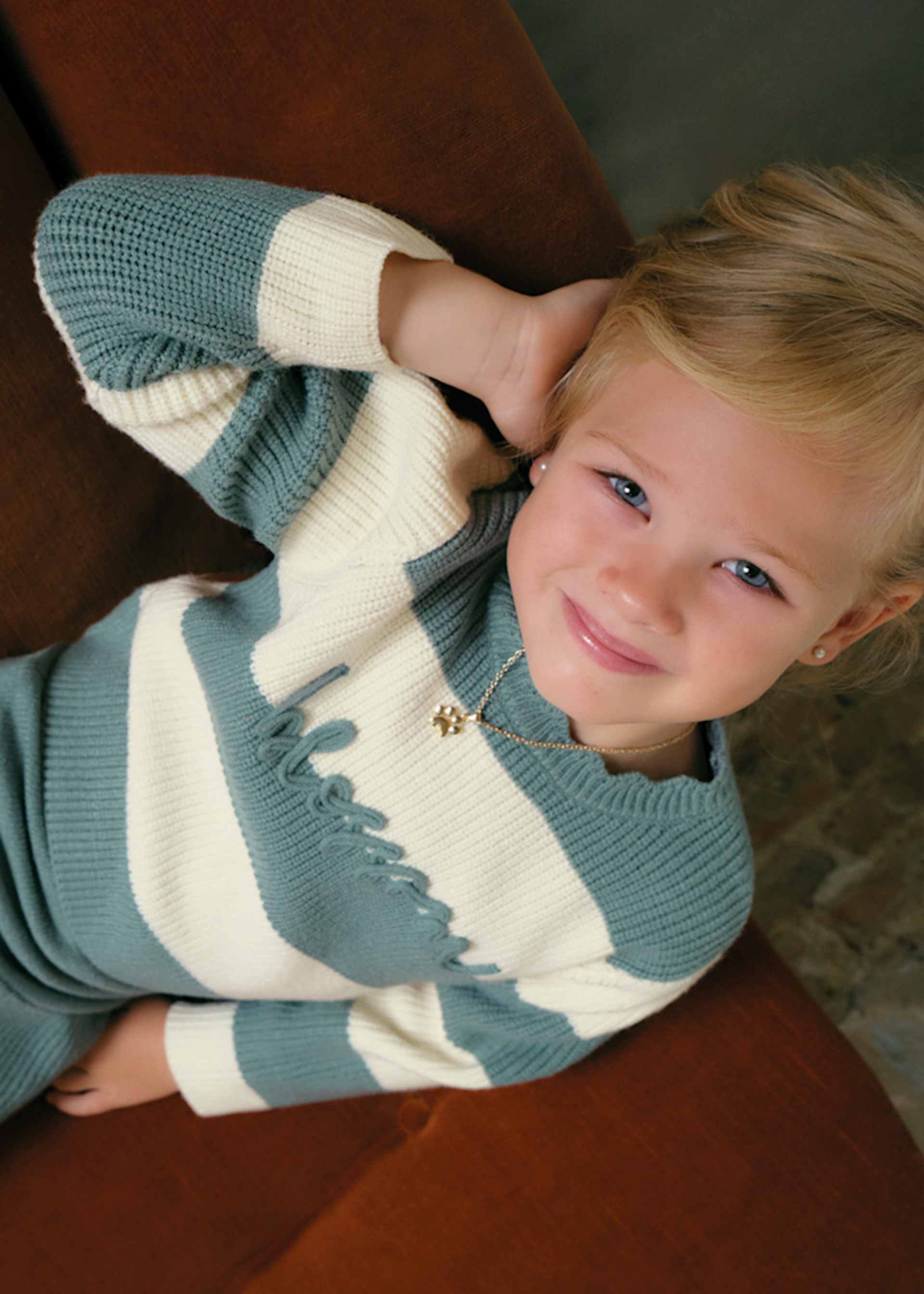 Pullover Kragendetail Mädchen