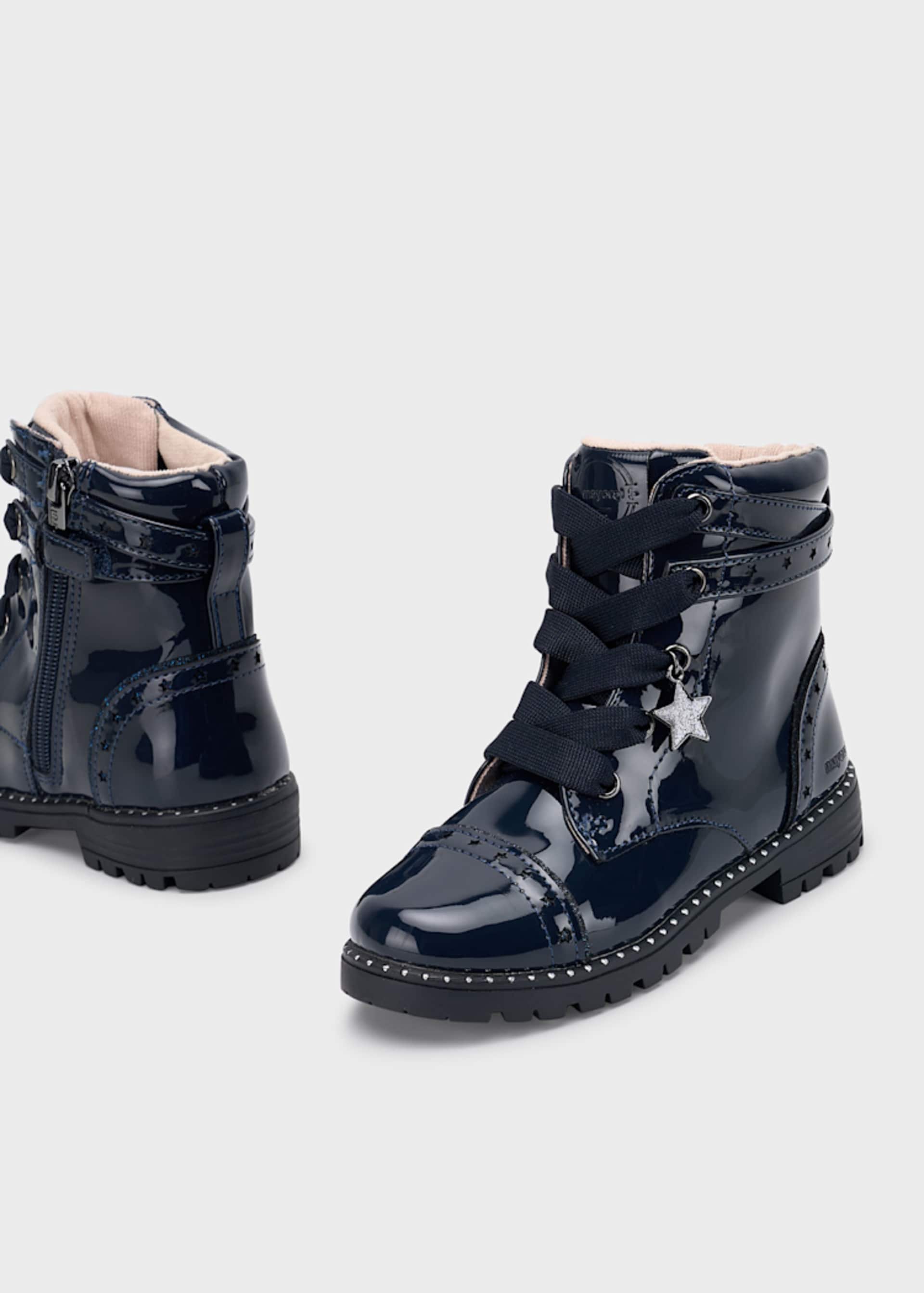 Botins biker charol menina Botins biker charol menina