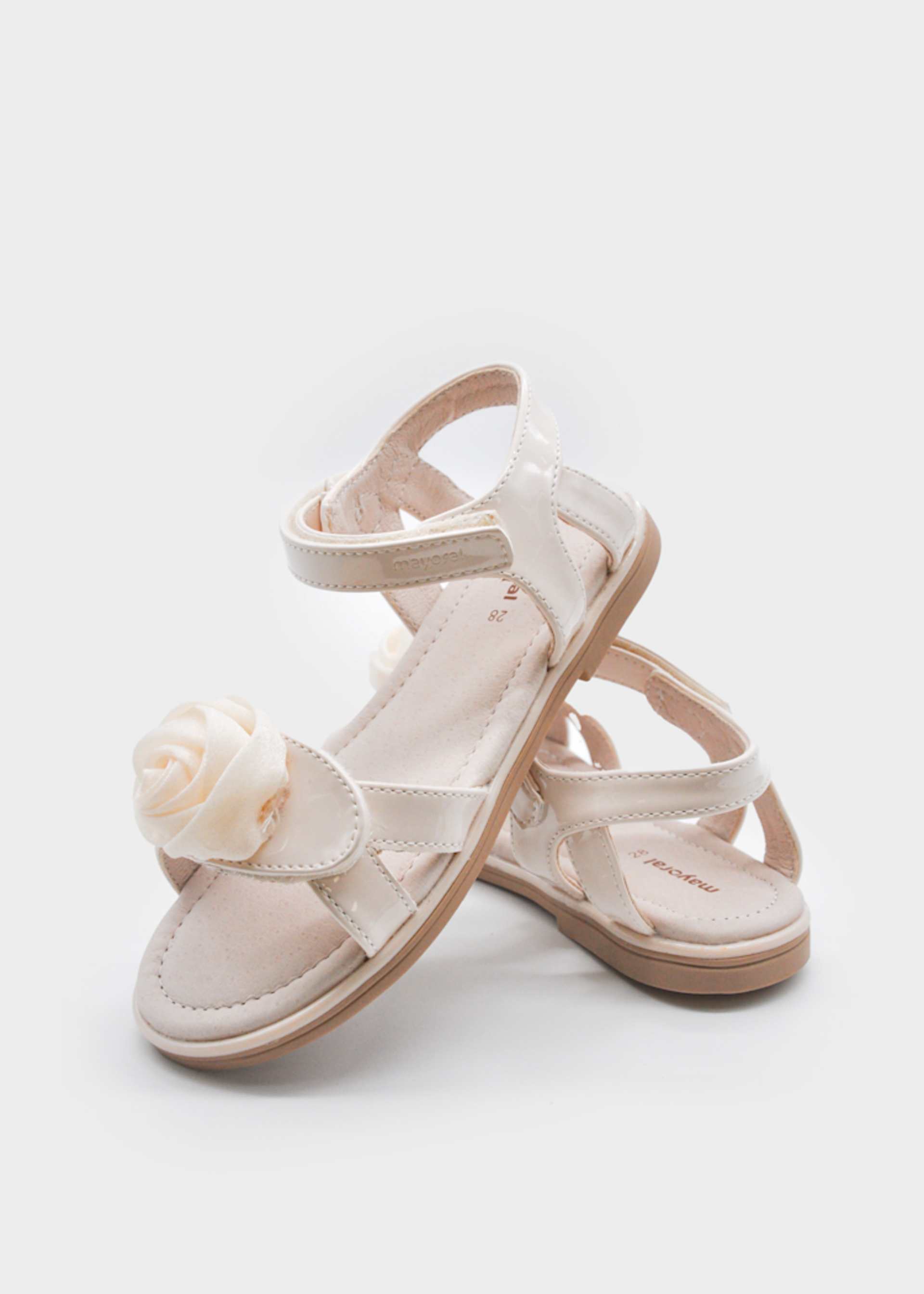 Flower sandals girl