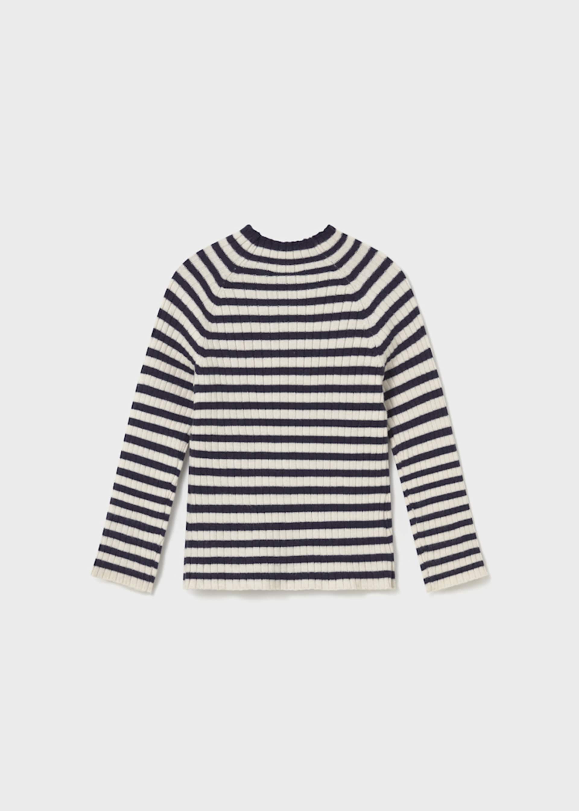 Pull en tricot bébé