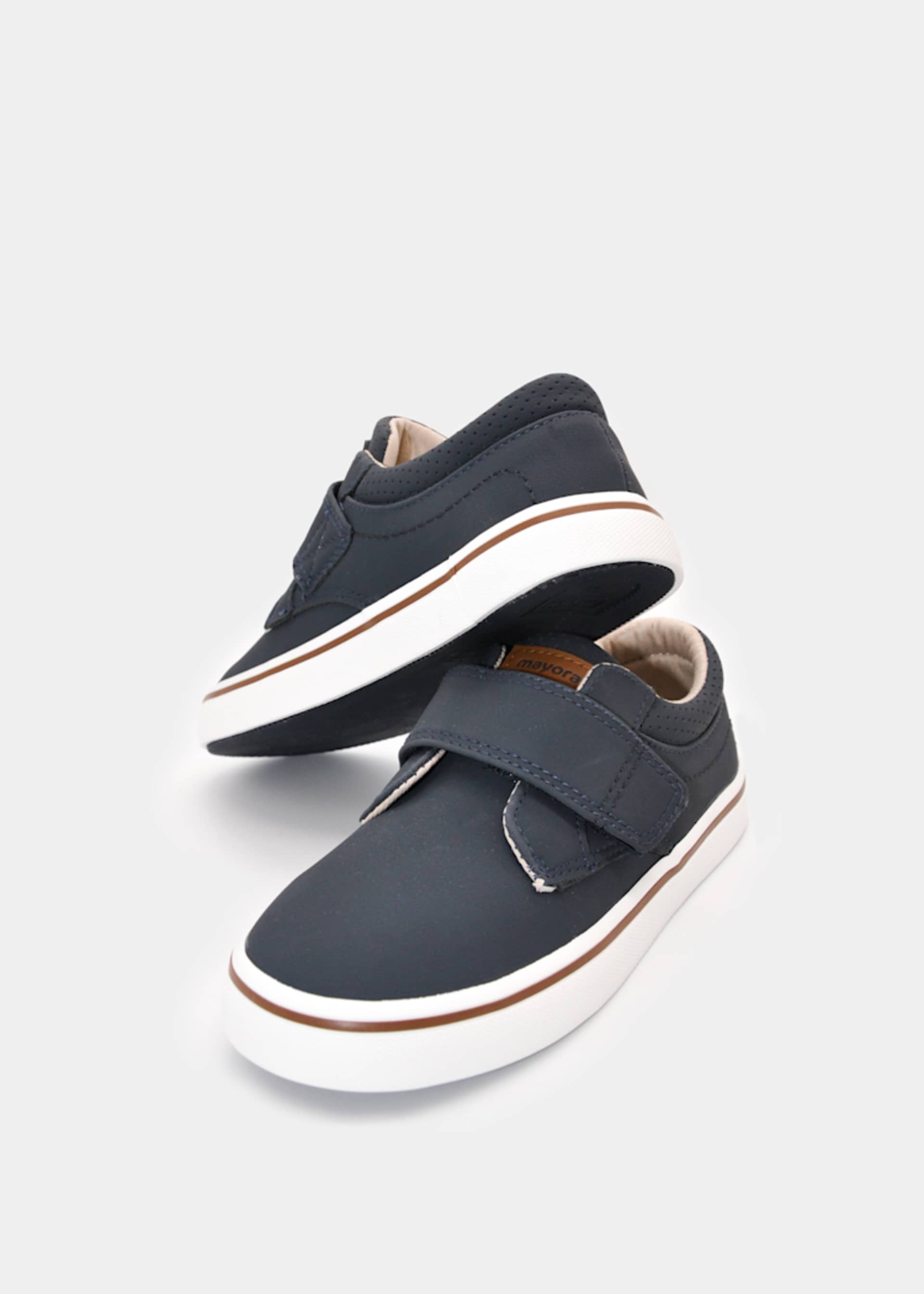 Chaussures à velcro garçon