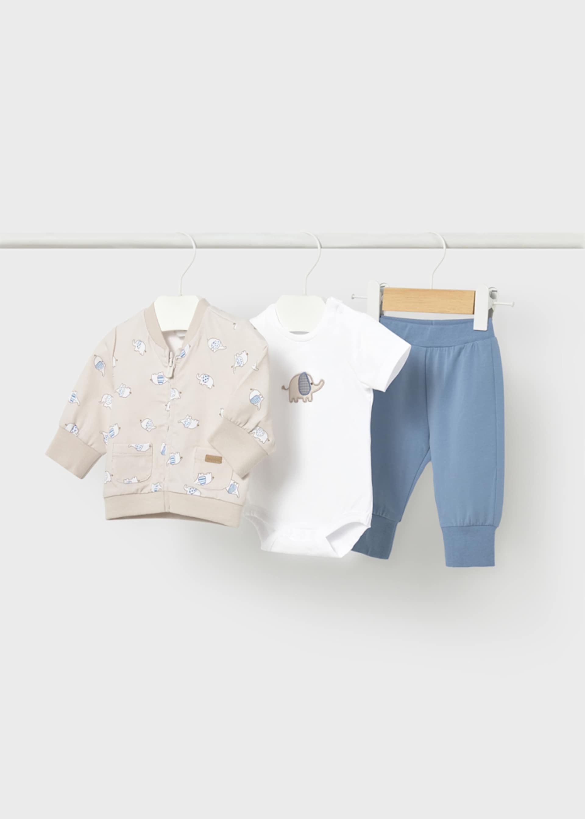 Tracksuit with newborn bodysuit