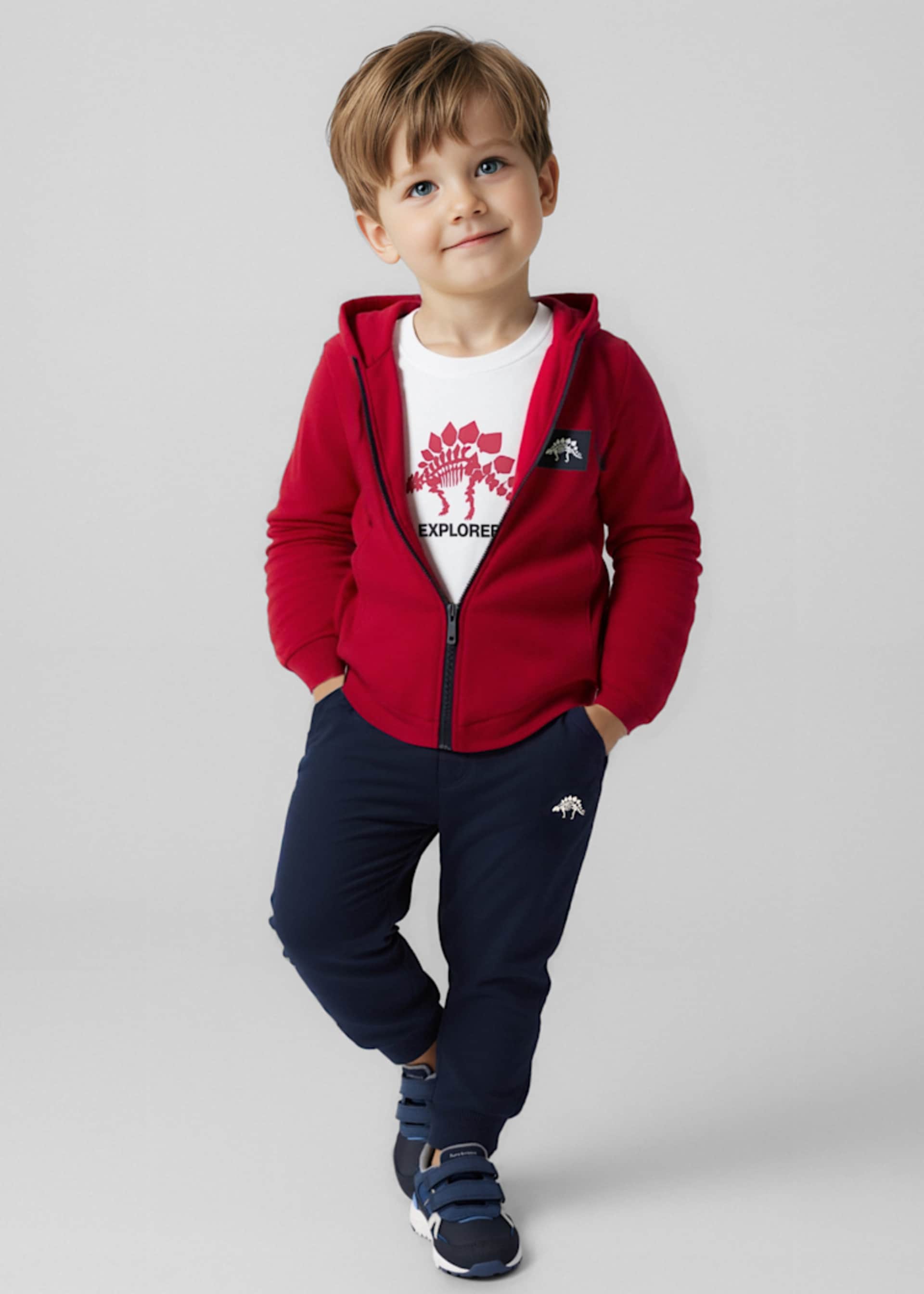 Boys tracksuit with t-shirt