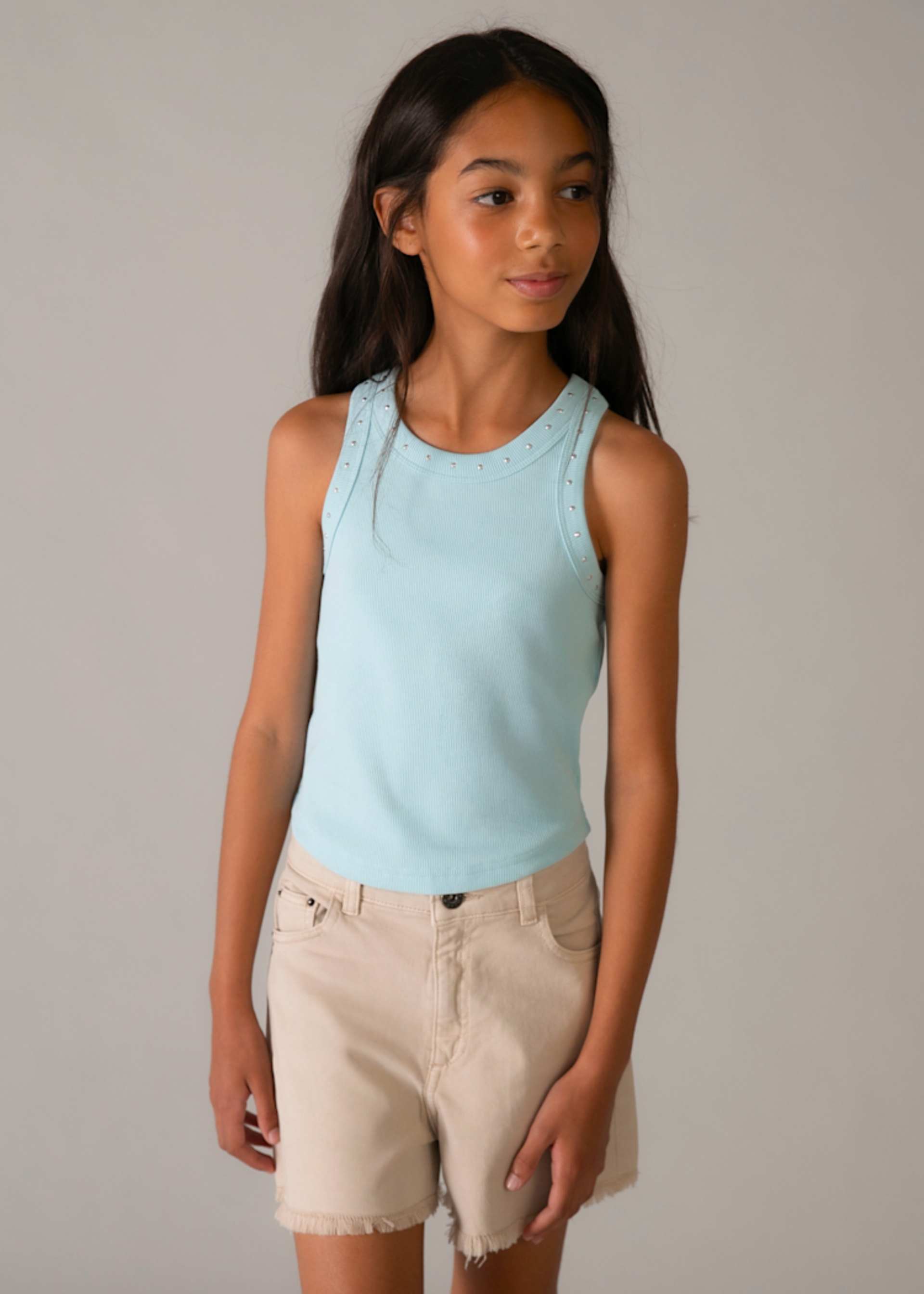 Ribbed t-shirt girl with studs Ribbed t-shirt girl with studs