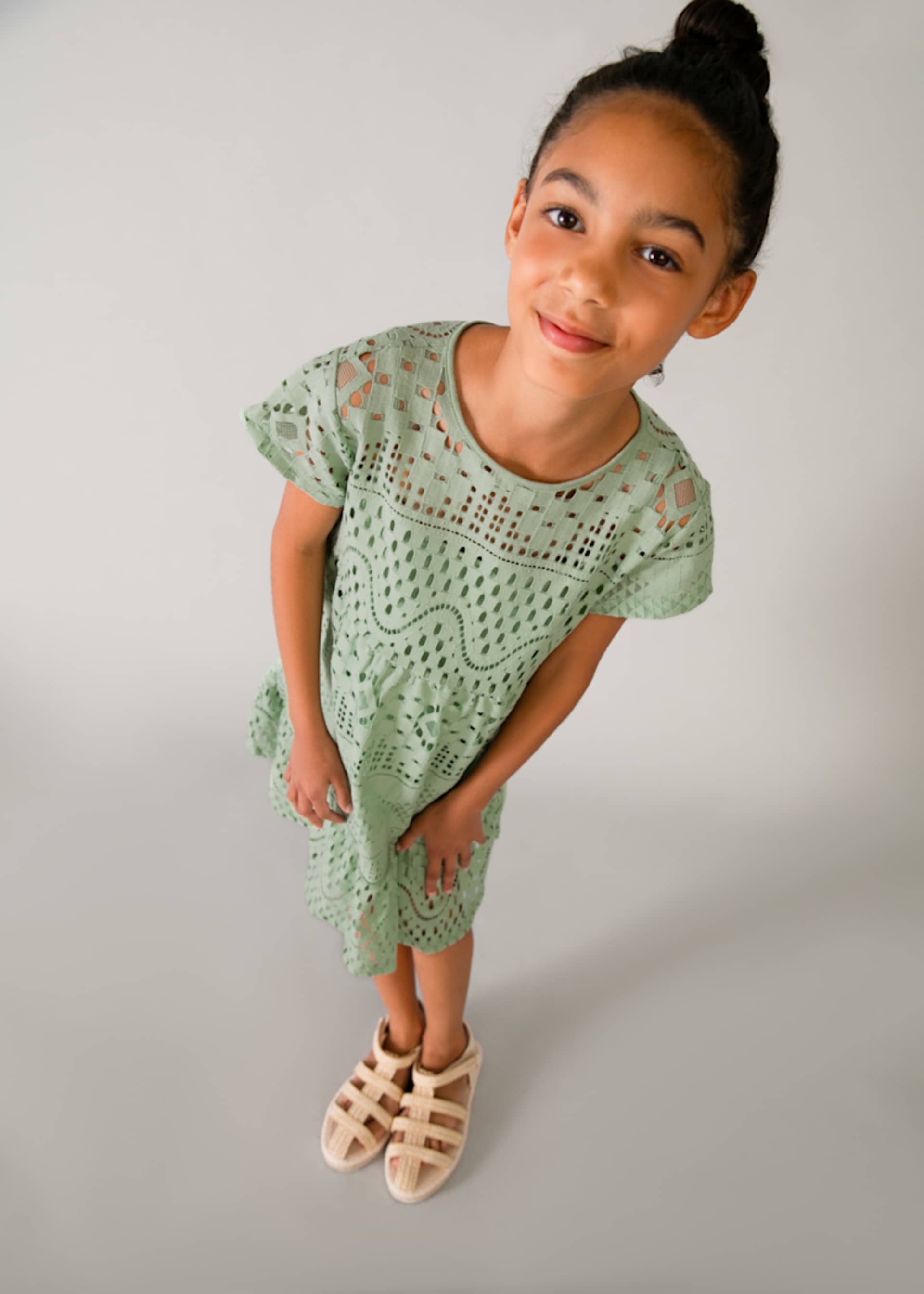 Robe en dentelle fille