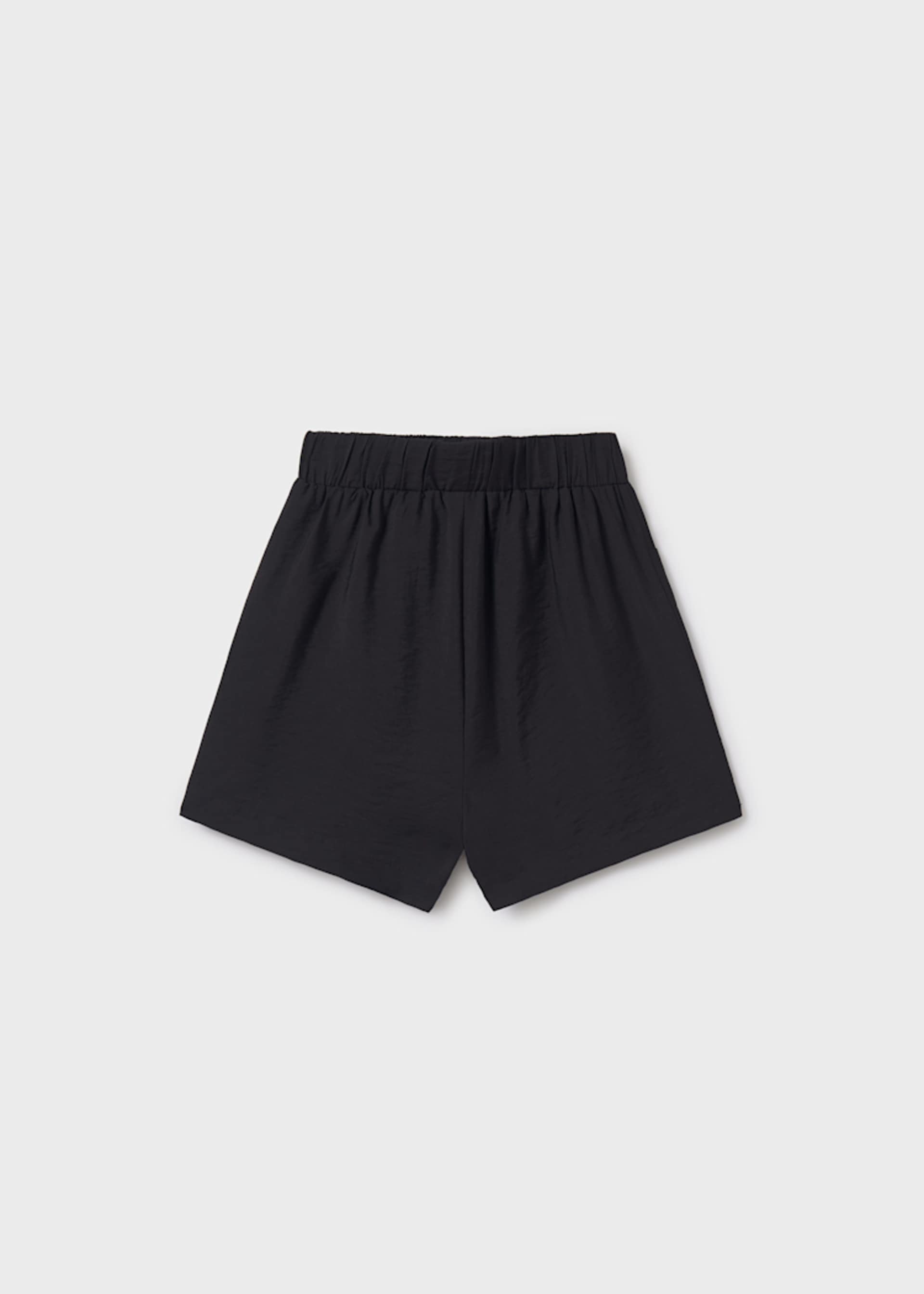 Girl shorts with pockets