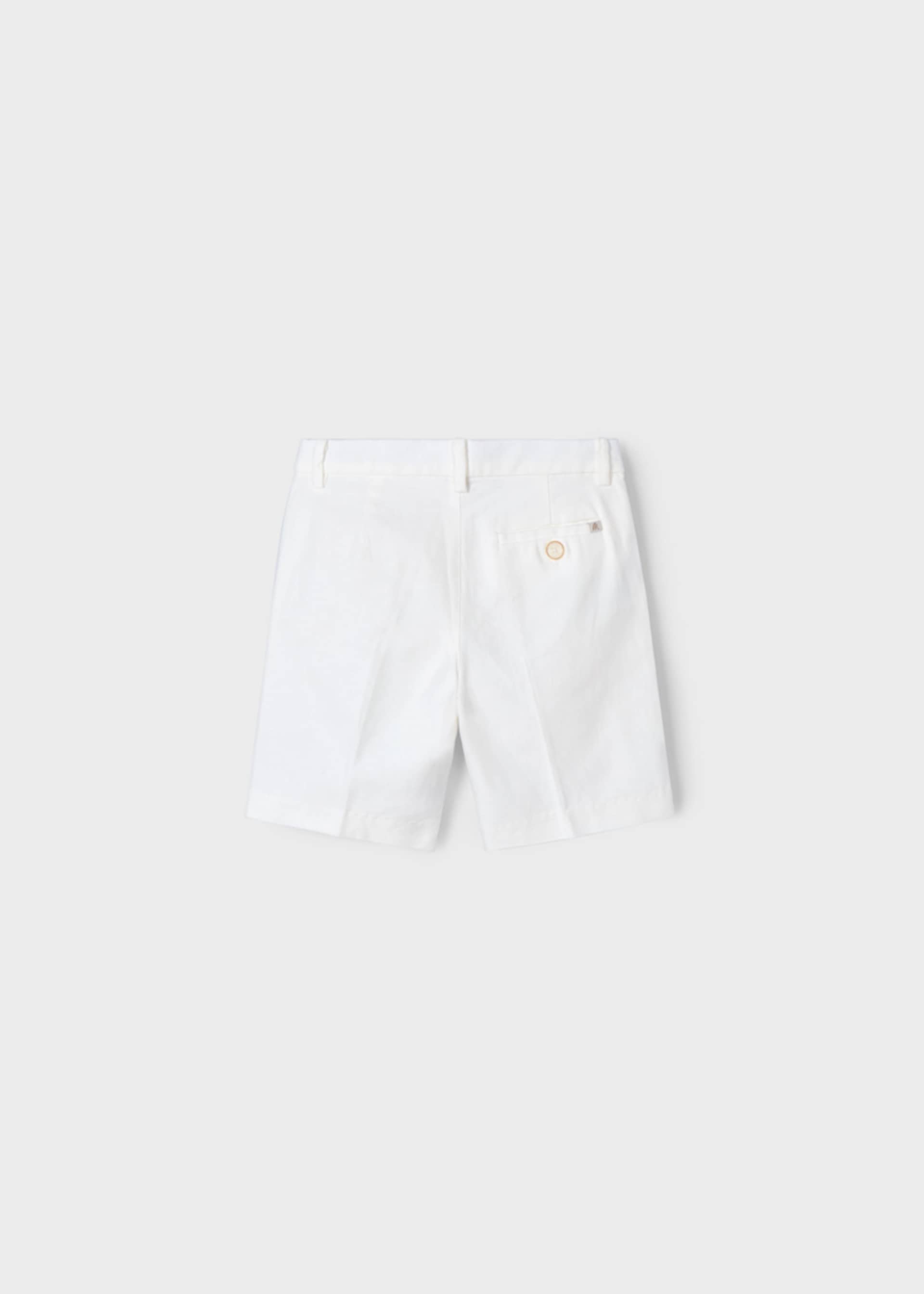 Bermudas elegantes com linho menino