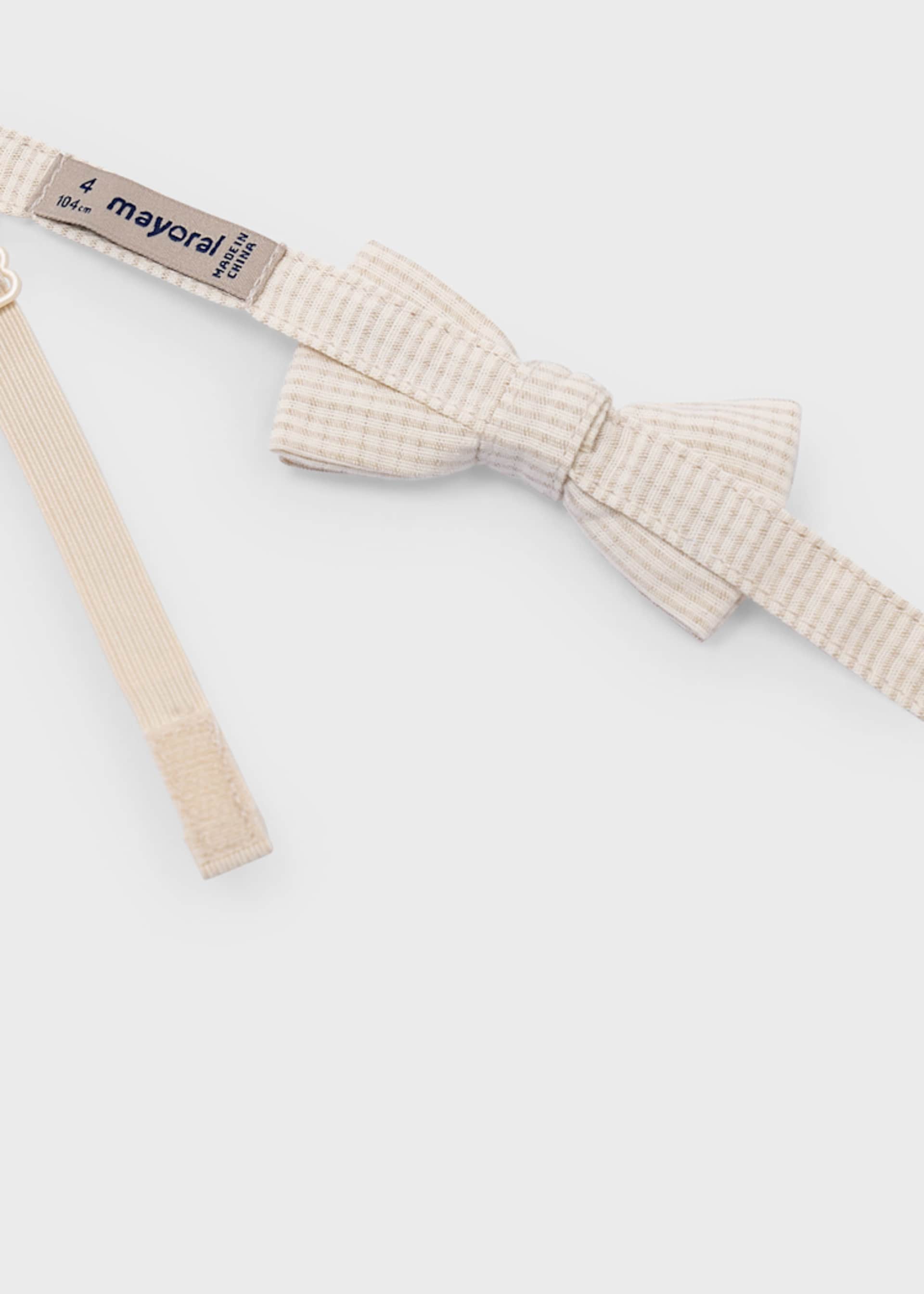 Boy's bow tie