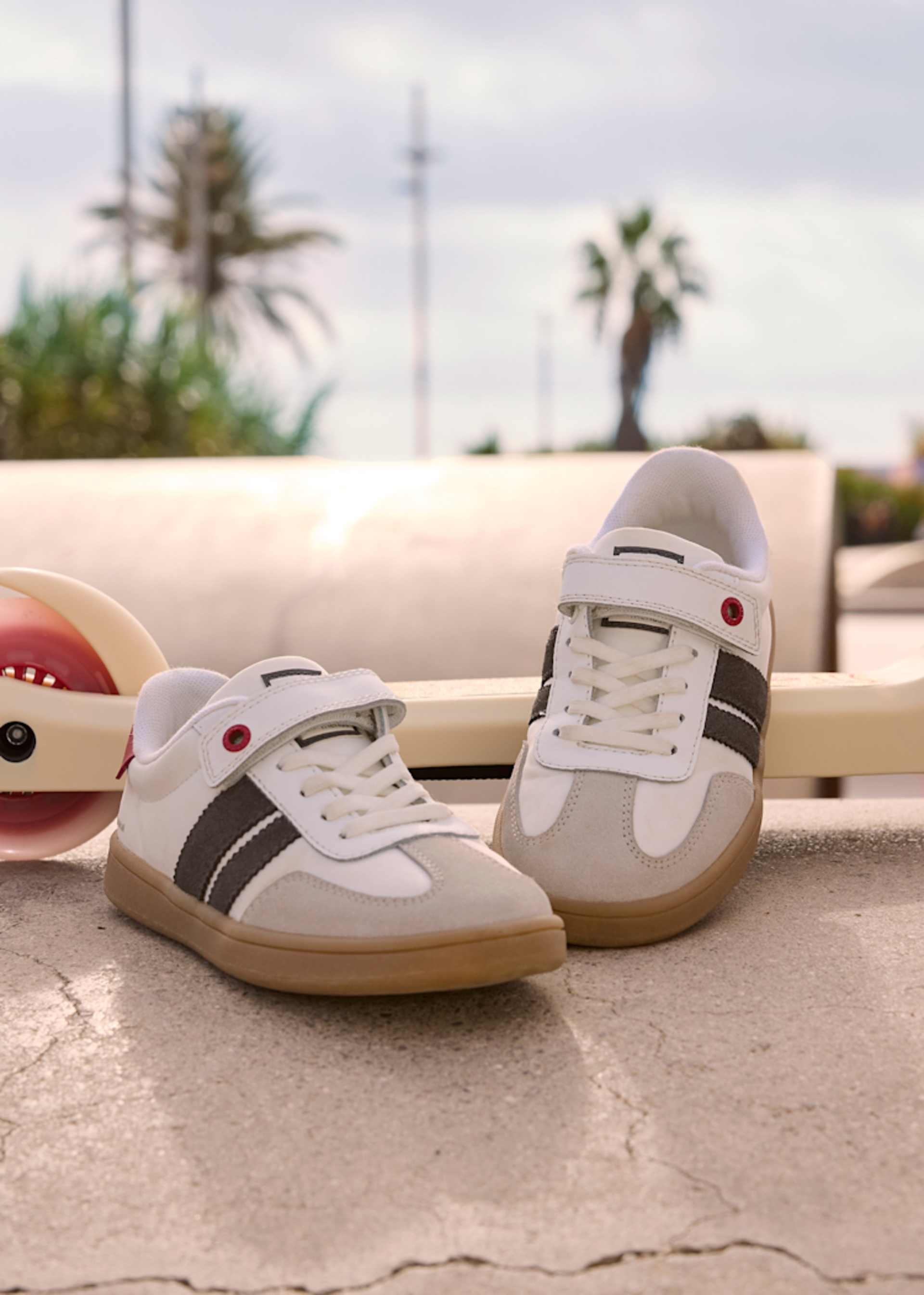 Deportiva casual niño