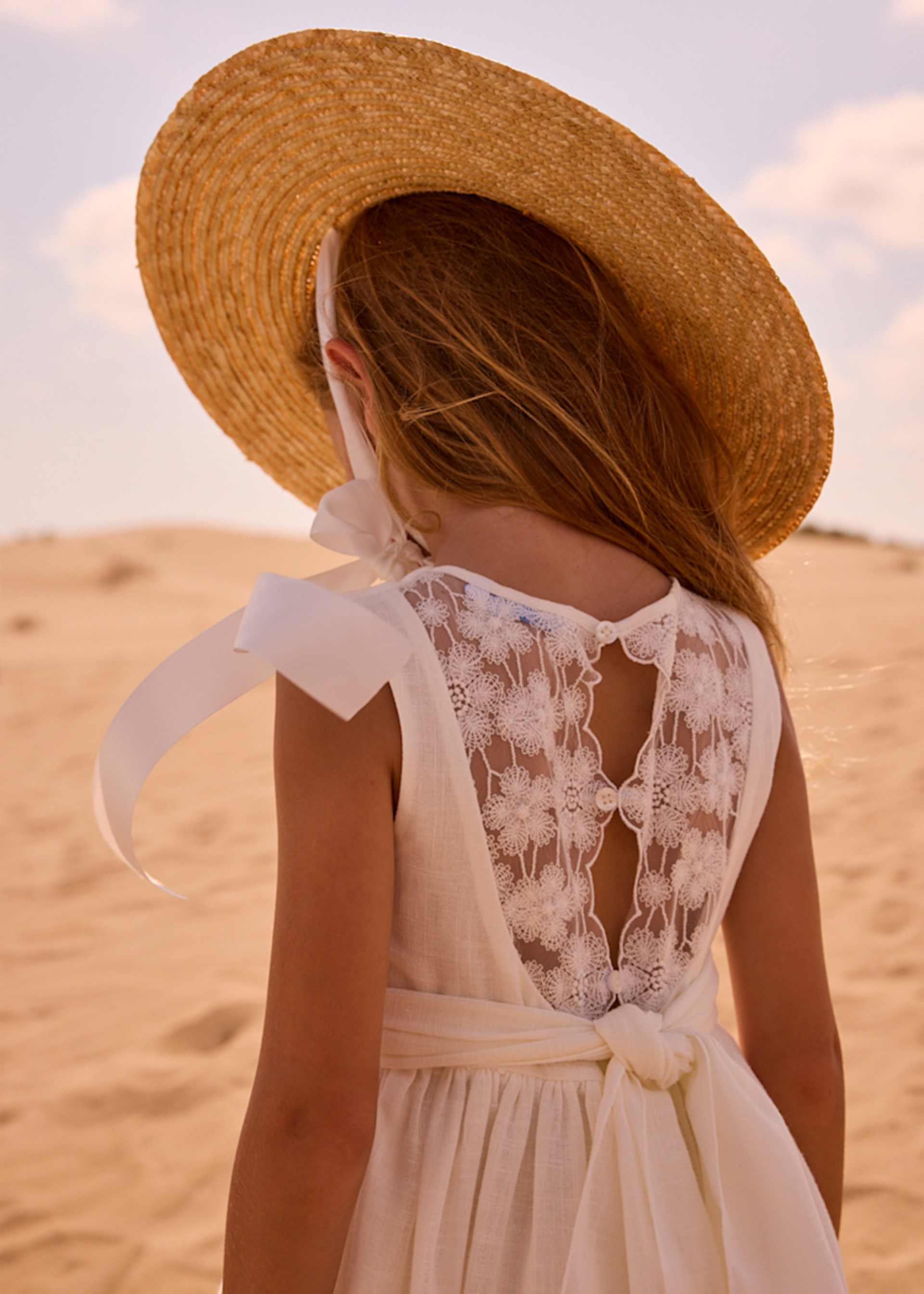 Vestido ceremonia encaje niña