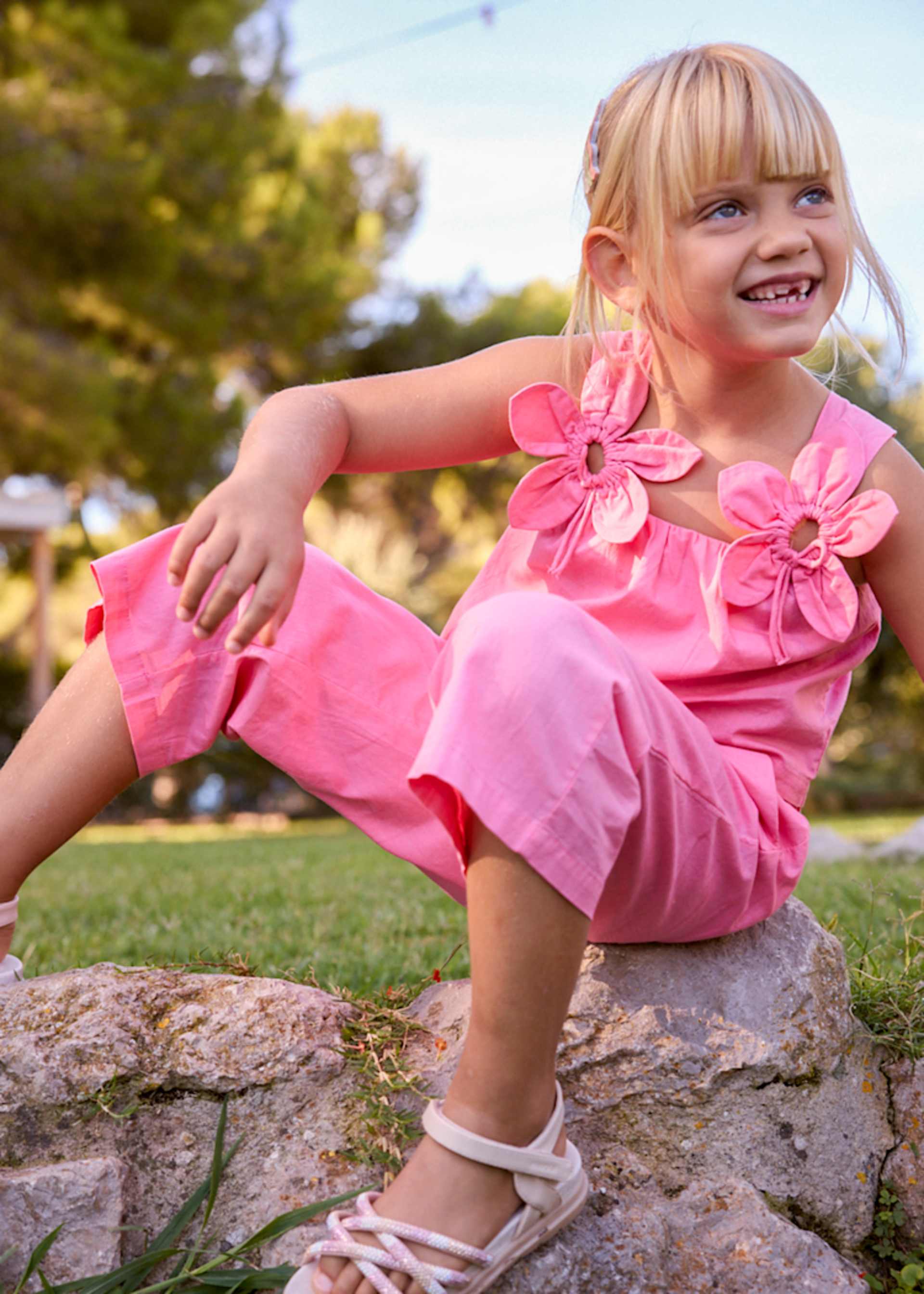 Completo pantalone e blusa fiori bambina