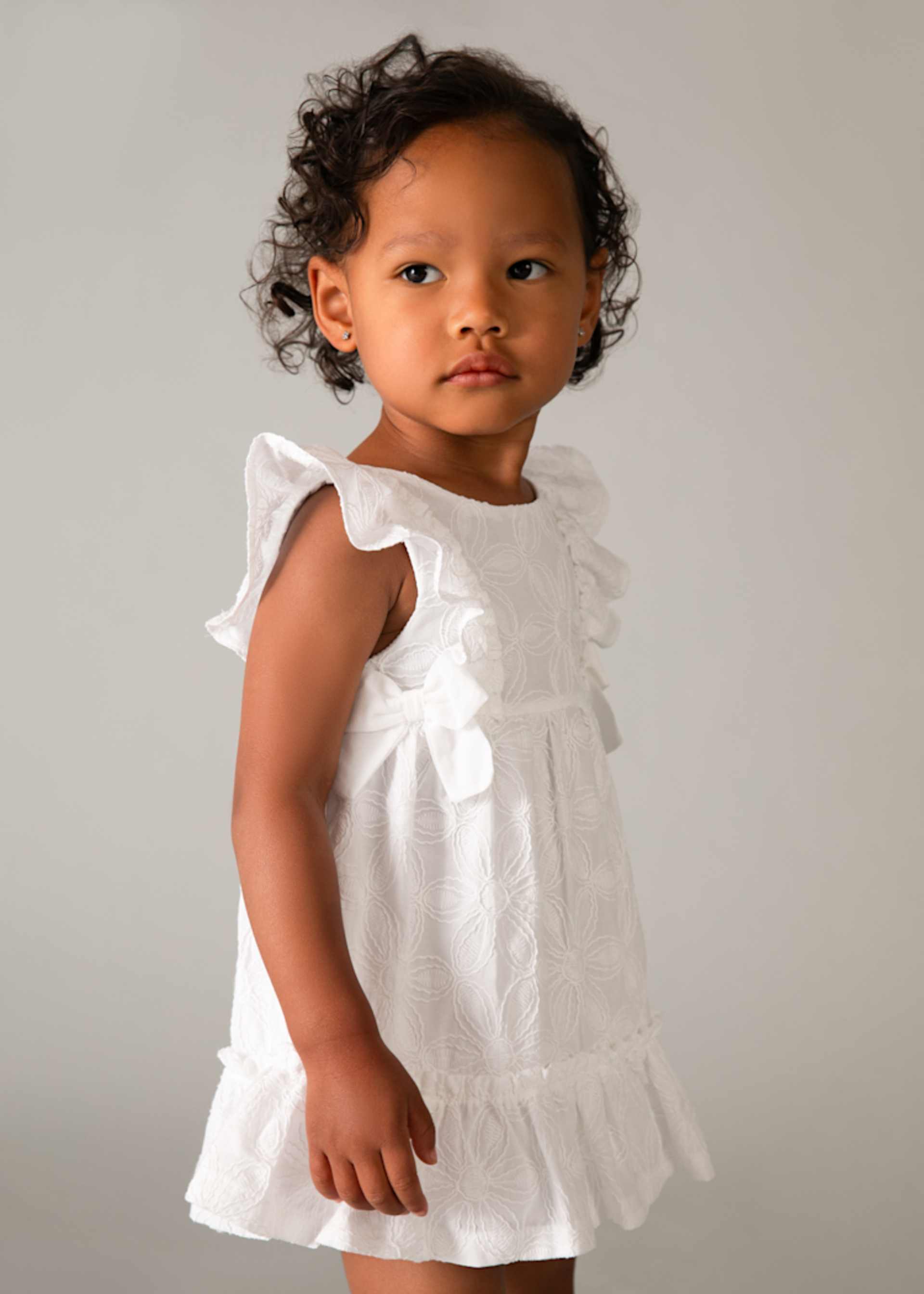 Rochie de ceremonie brodata bebe Rochie de ceremonie brodata bebe