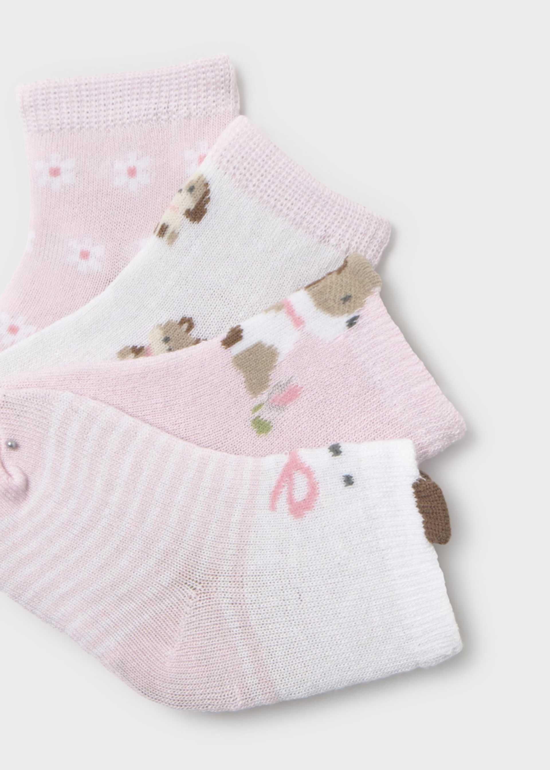 Set of 4 newborn socks
