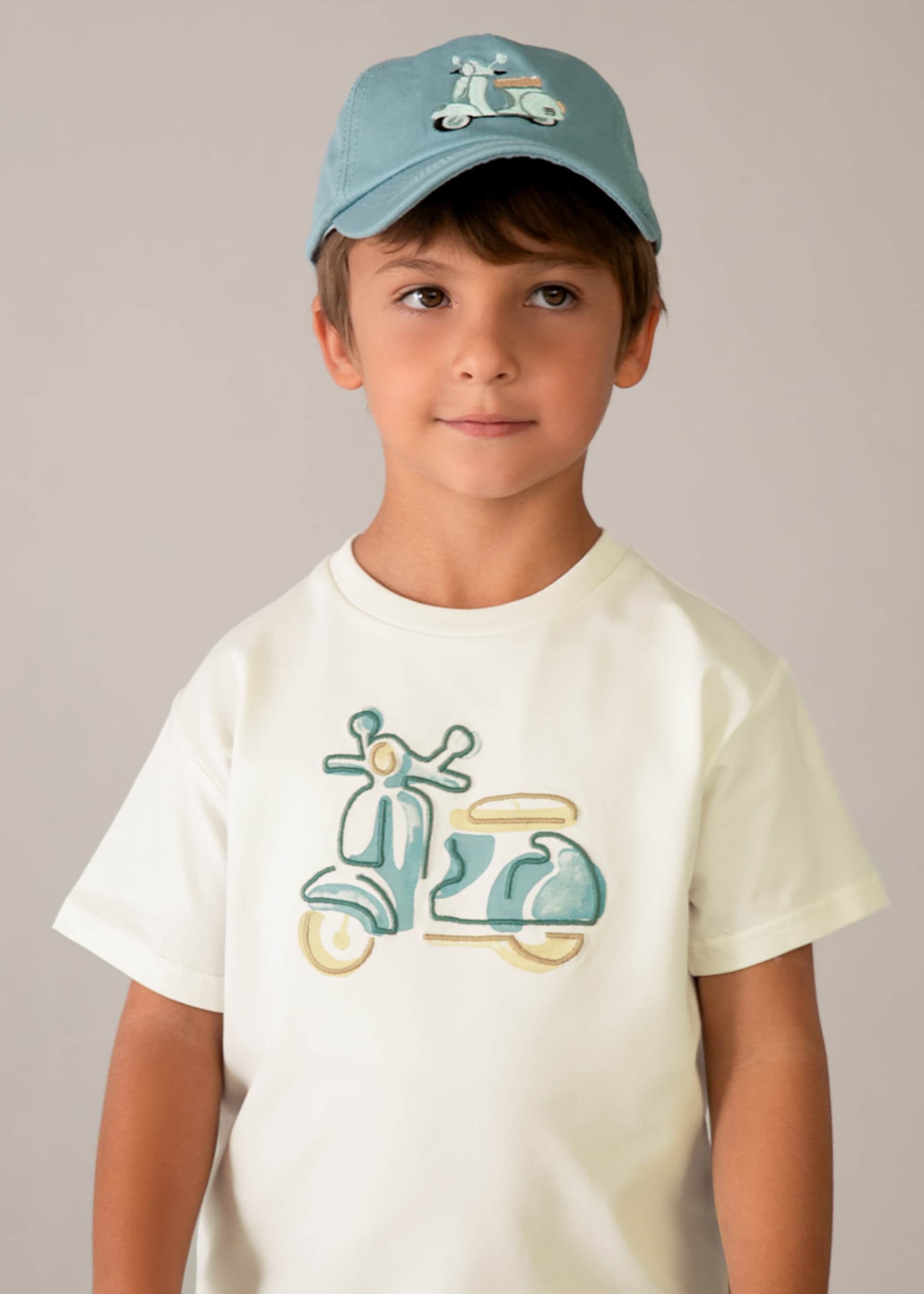 T-Shirt mit Motorroller-Bestickung Jungen