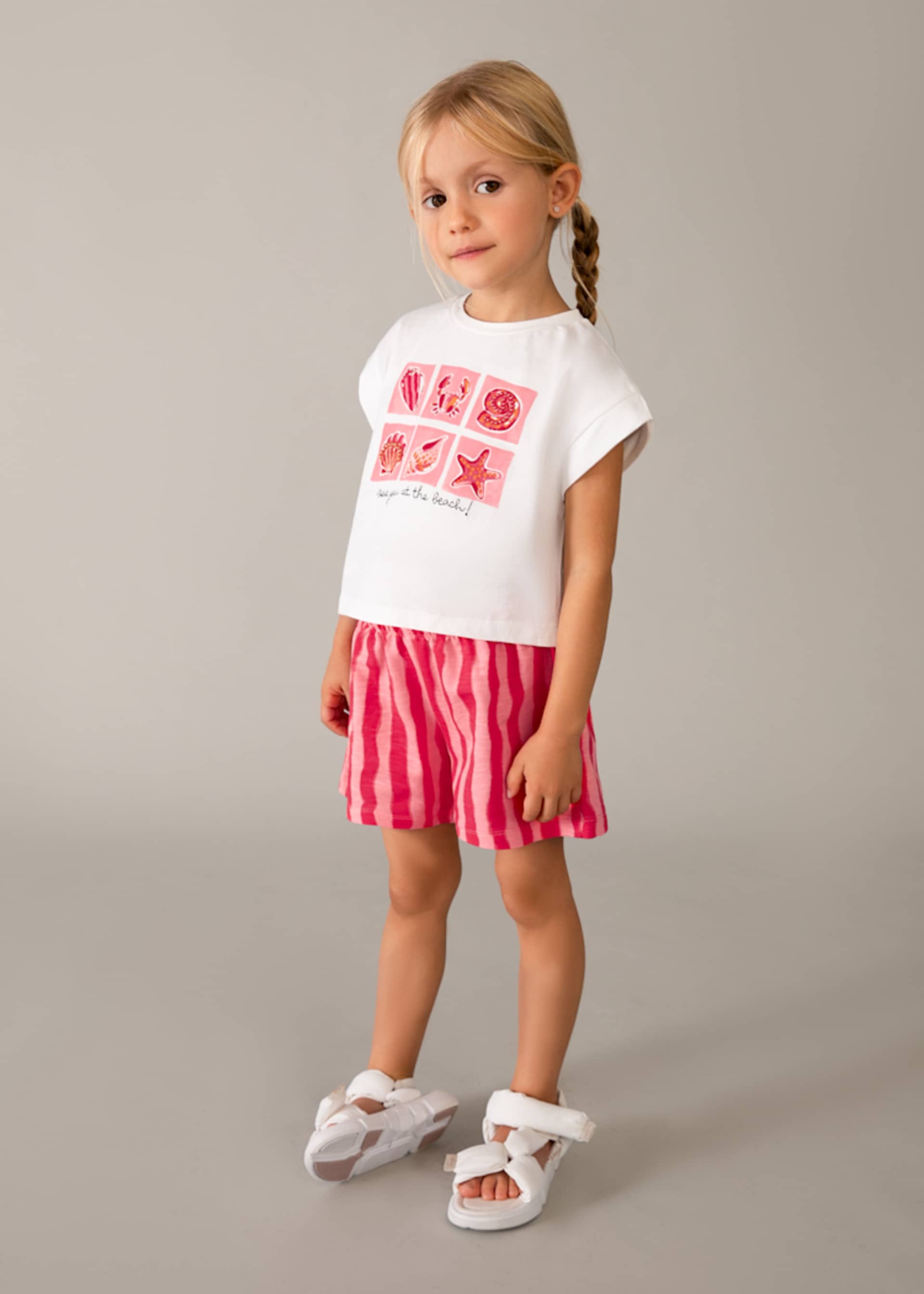 Conjunto calção e t-shirt menina