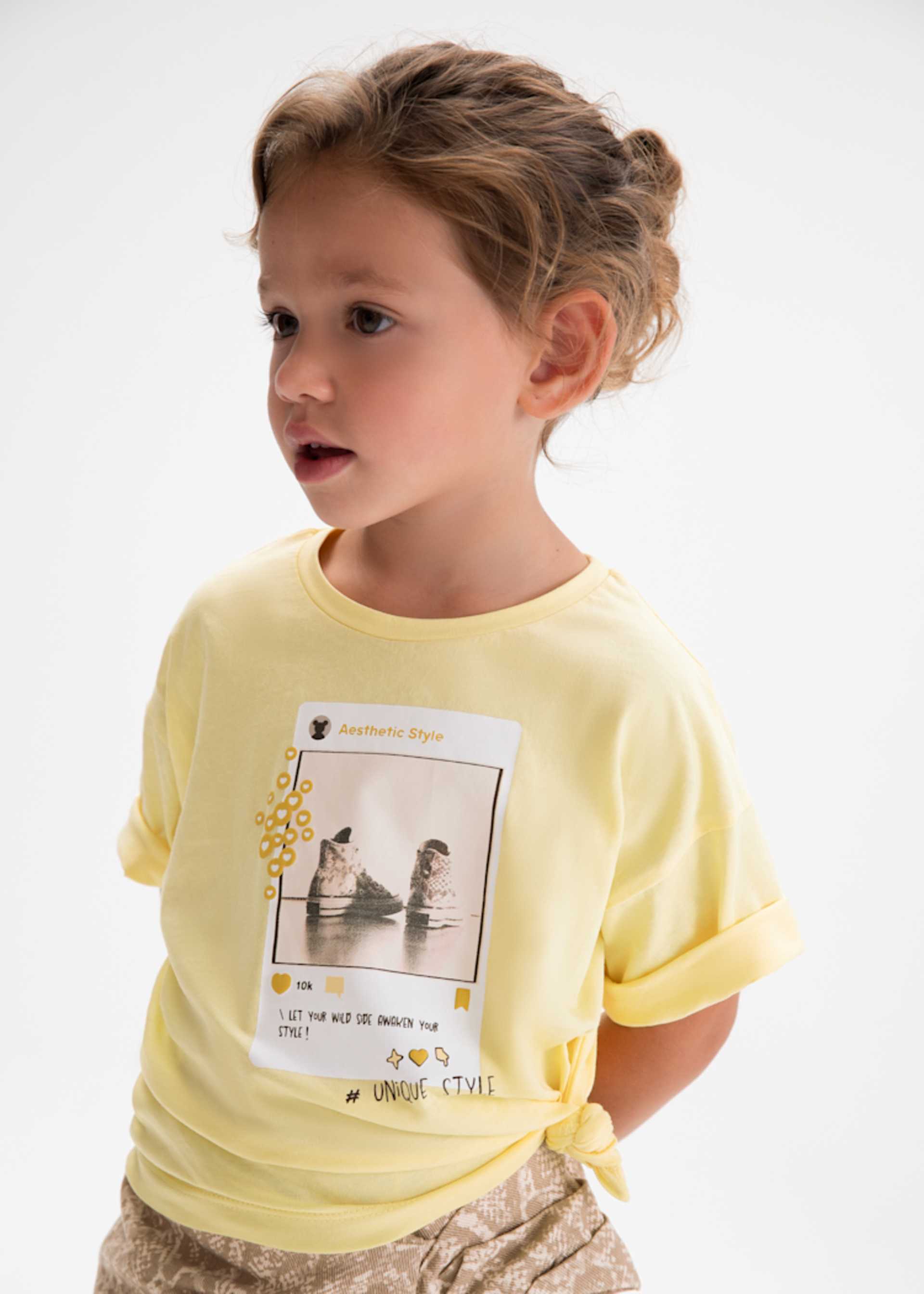 Camiseta hombro caído niña