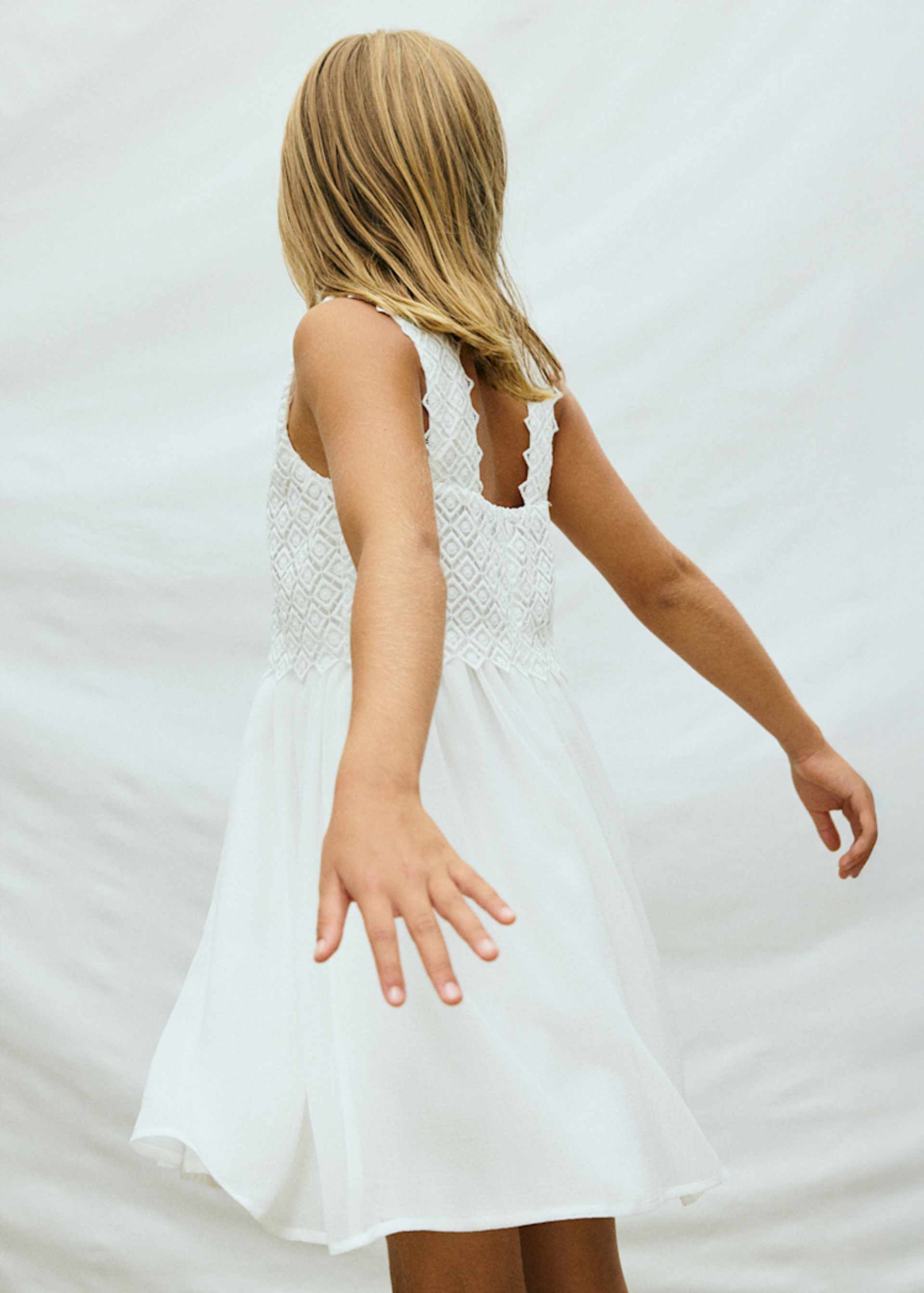 Vestido combinado chica