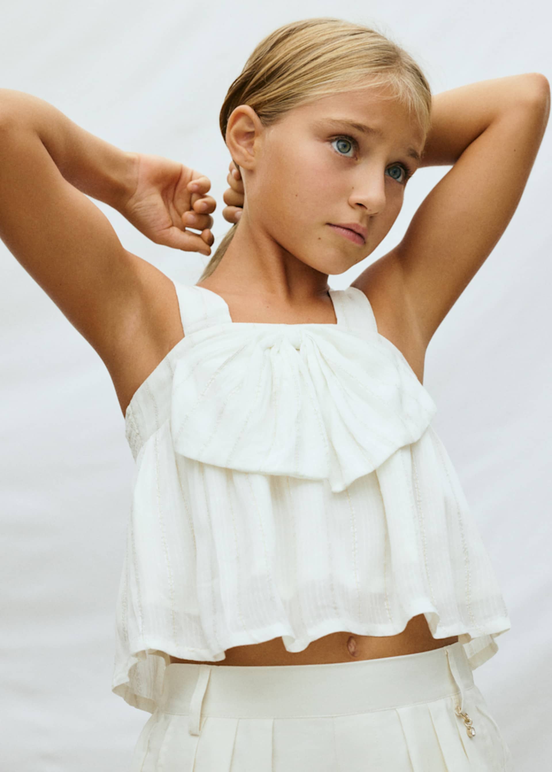 Top à fil métallisé nœud fille