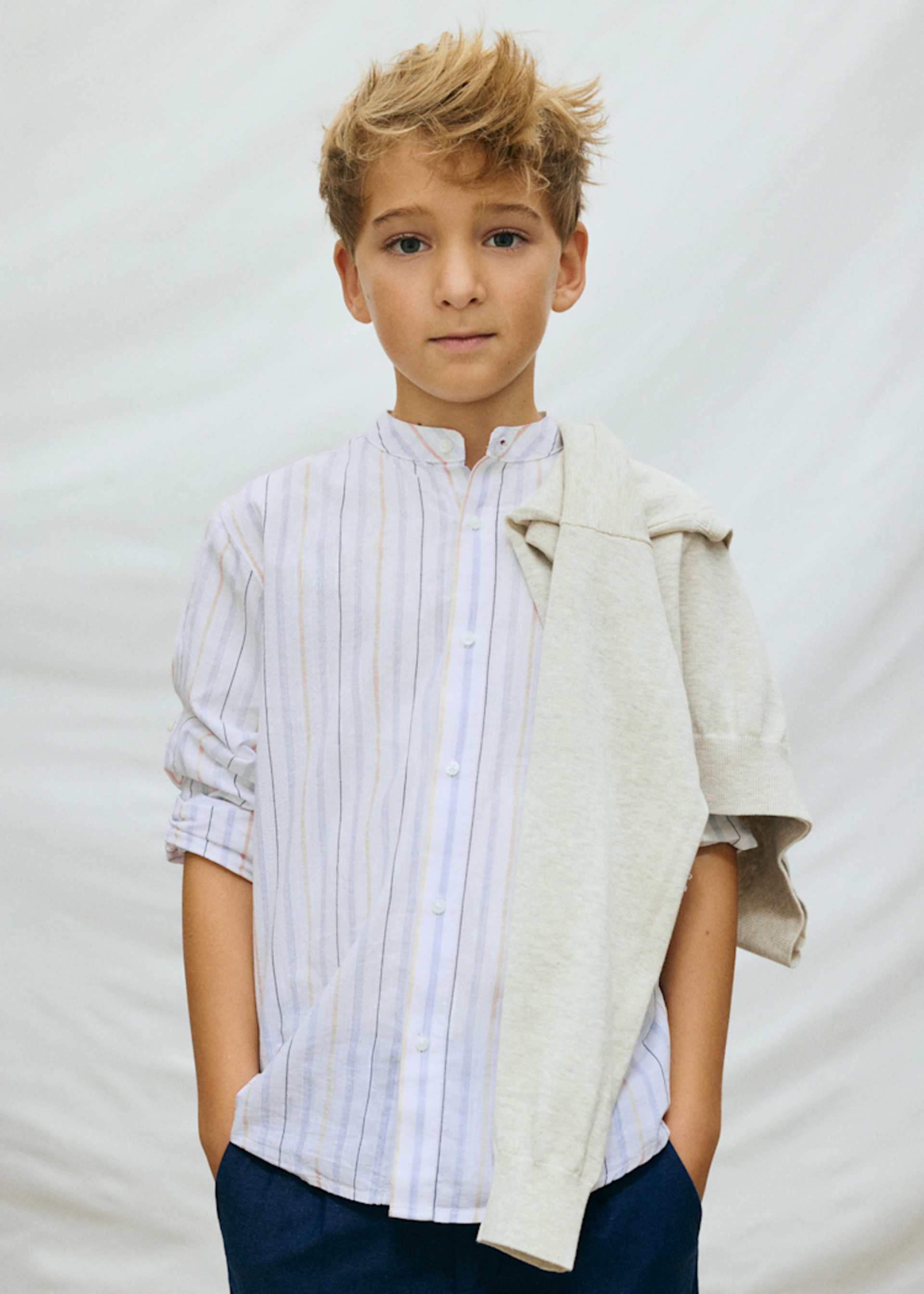 Camisa manga larga cuello mao chico