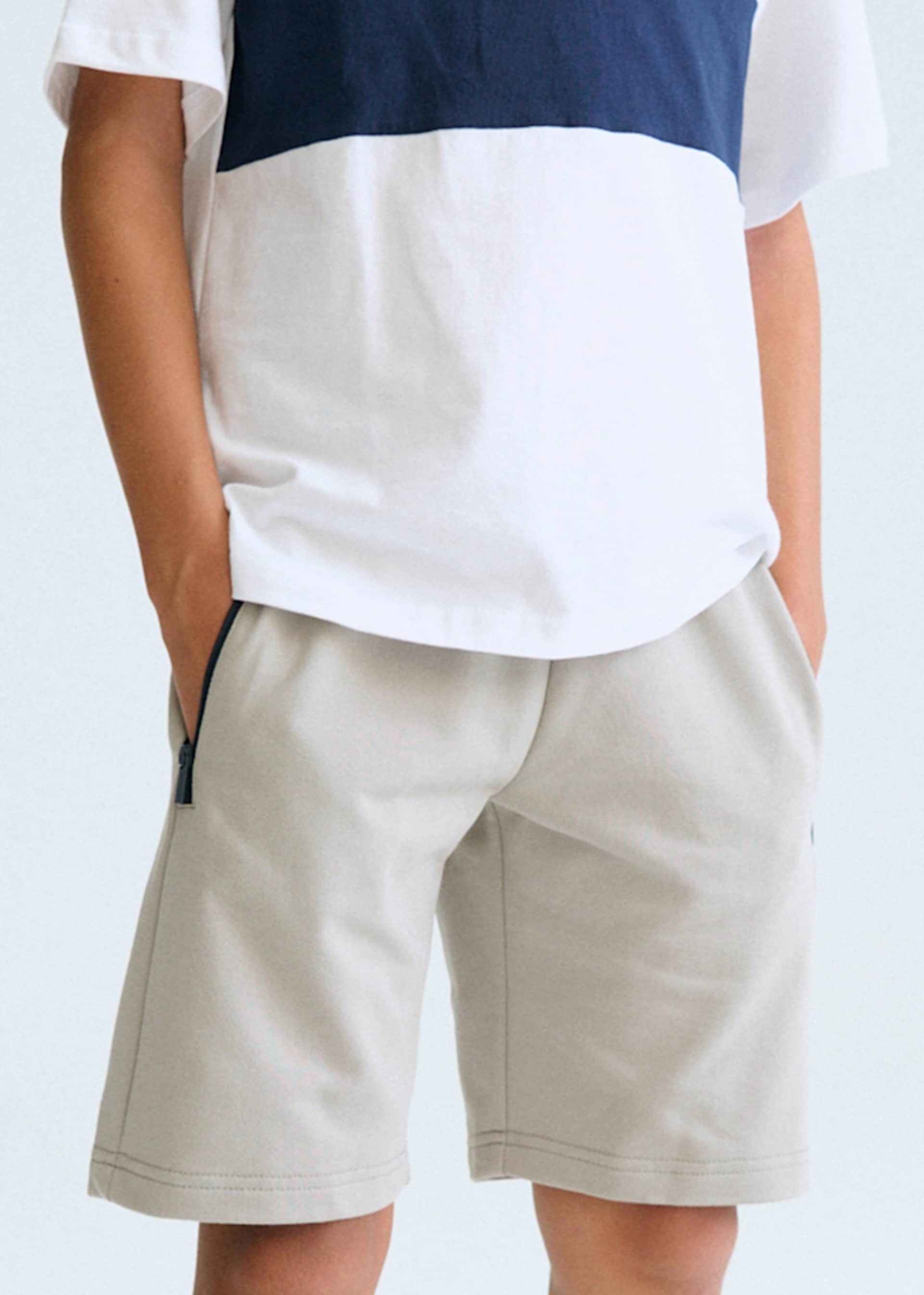 Conjunto bermuda y camiseta bloque chico