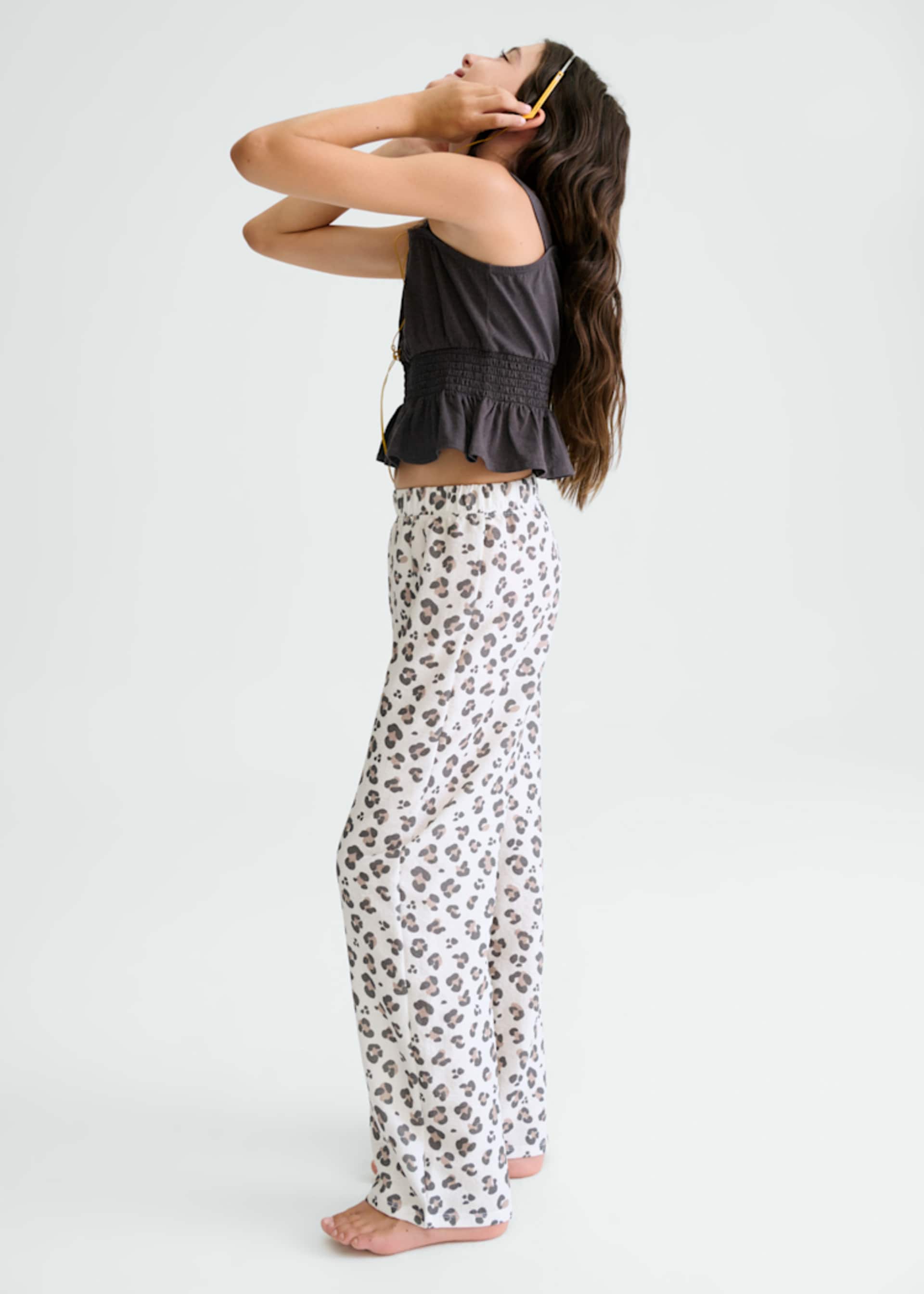 Set cu pantaloni lungi cu imprimeu fata