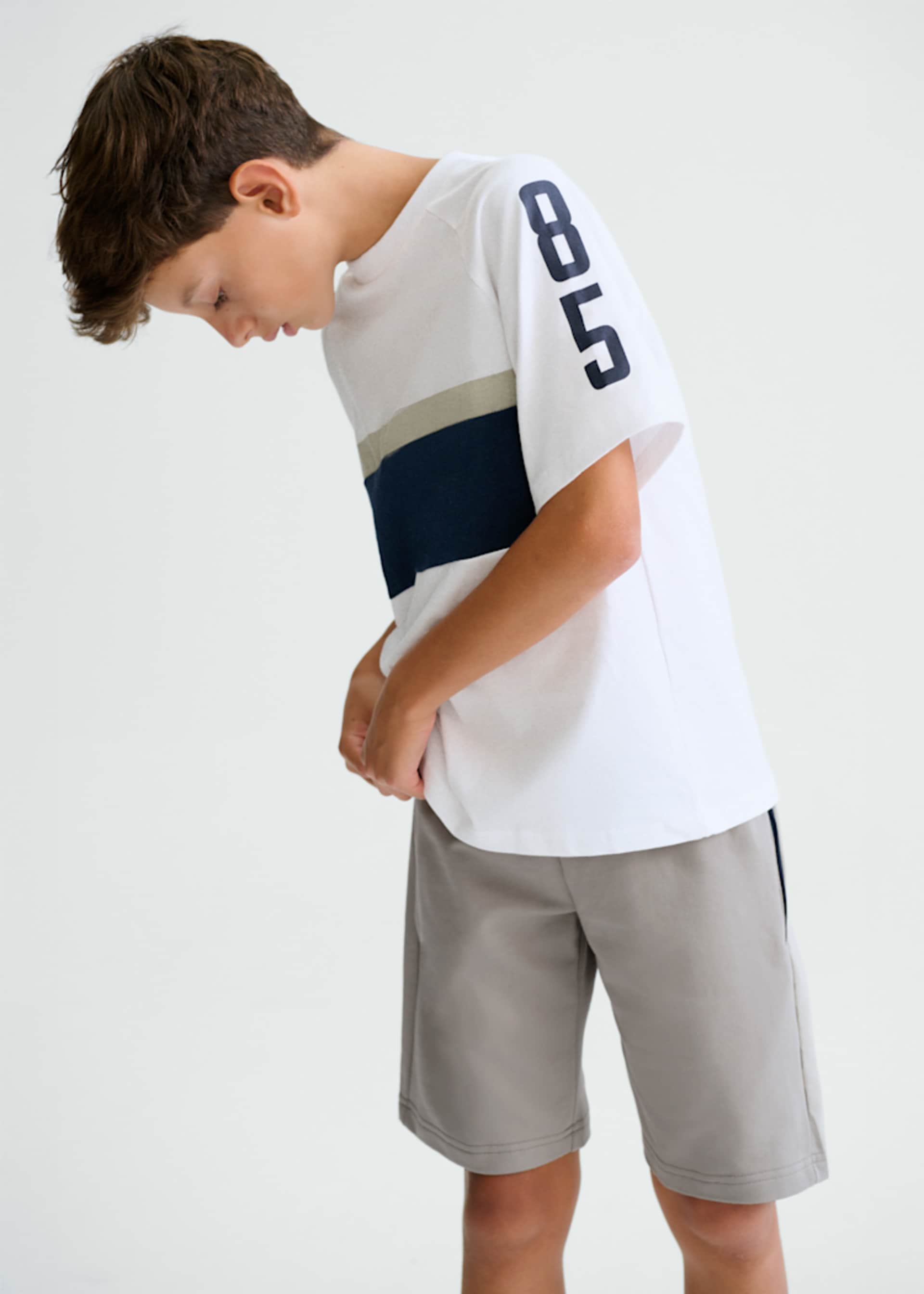 Ensemble bermuda et t-shirt garçon