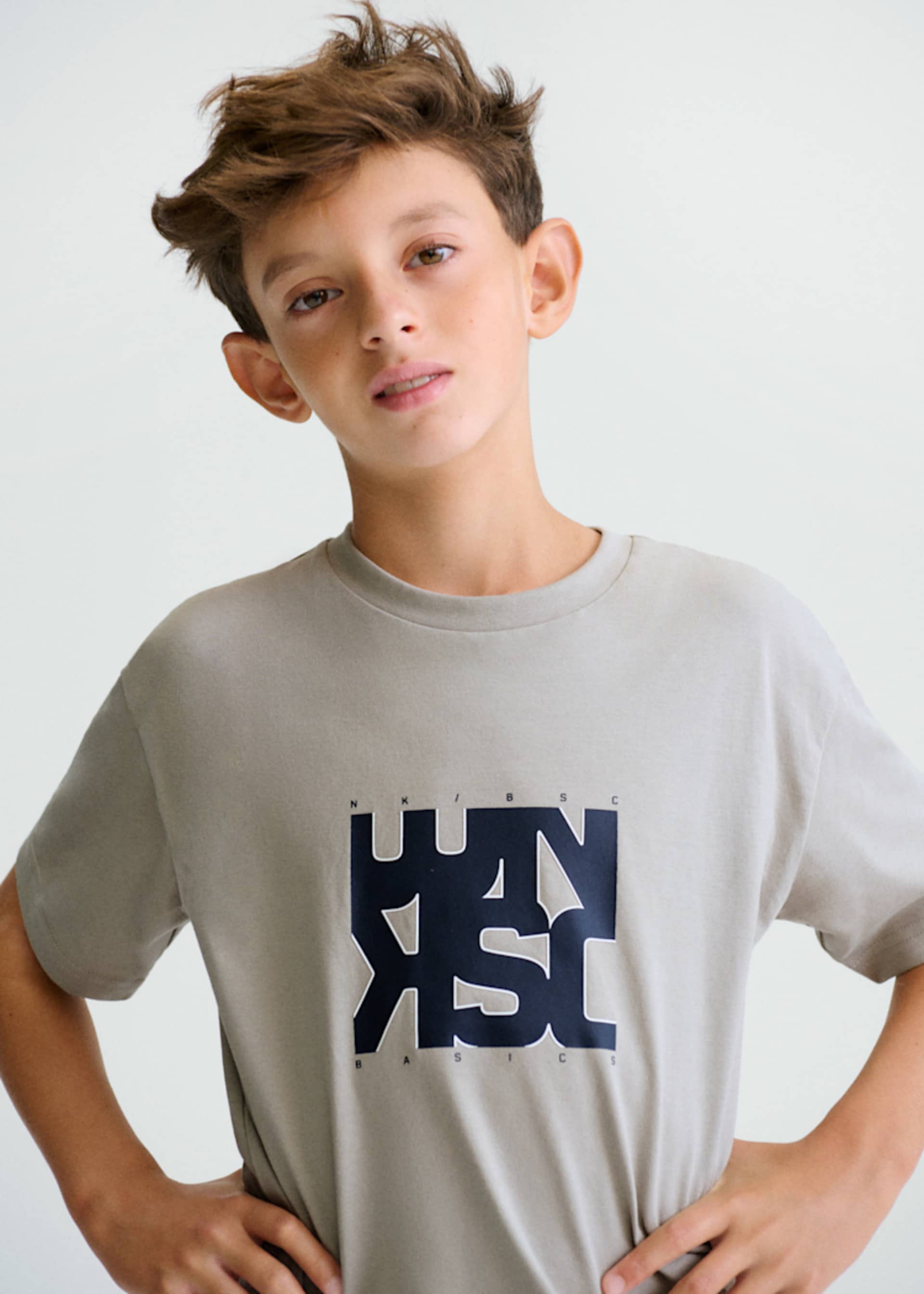 Letters t-shirt boy