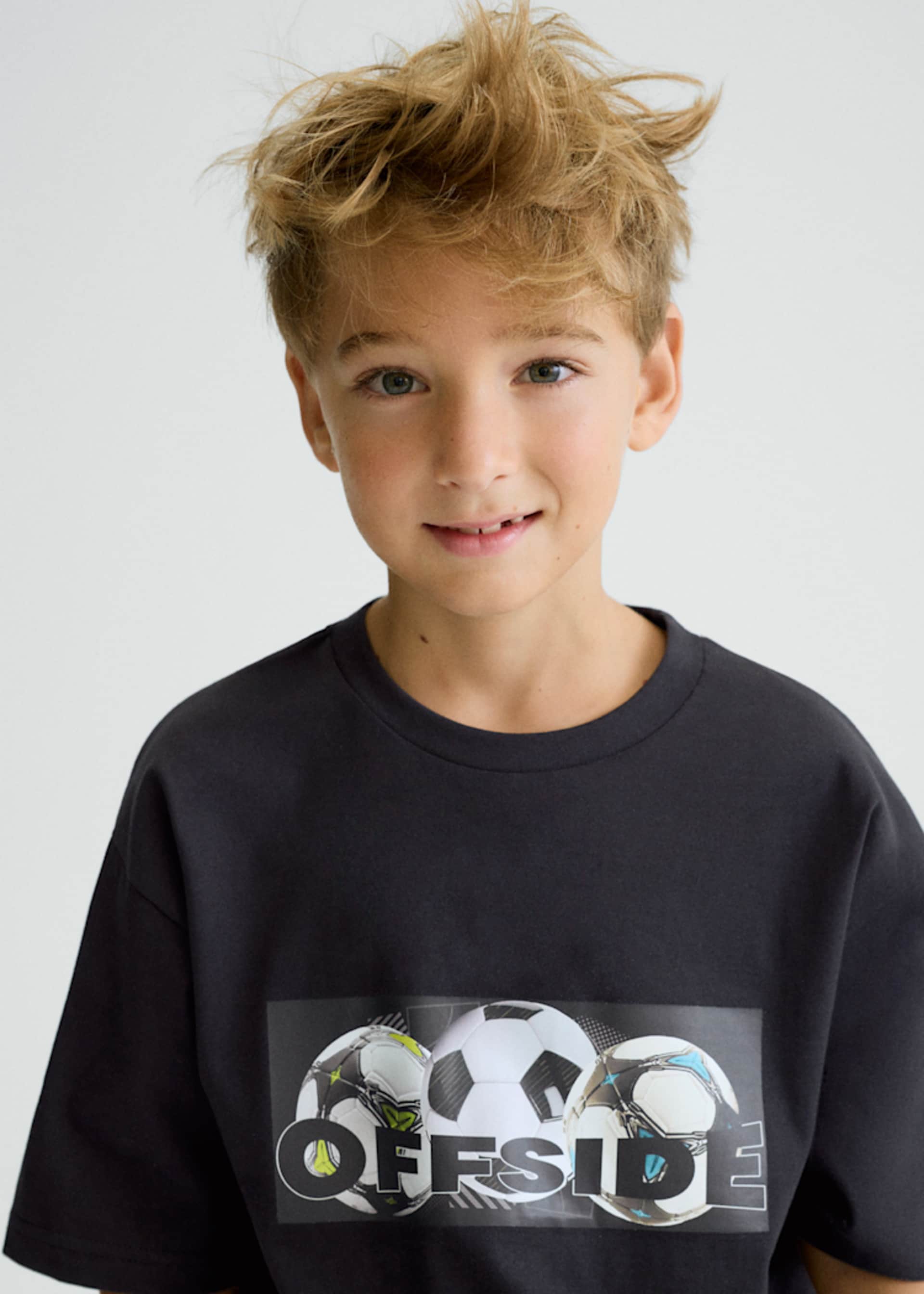 T-Shirt Printmotiv Teenager Jungen