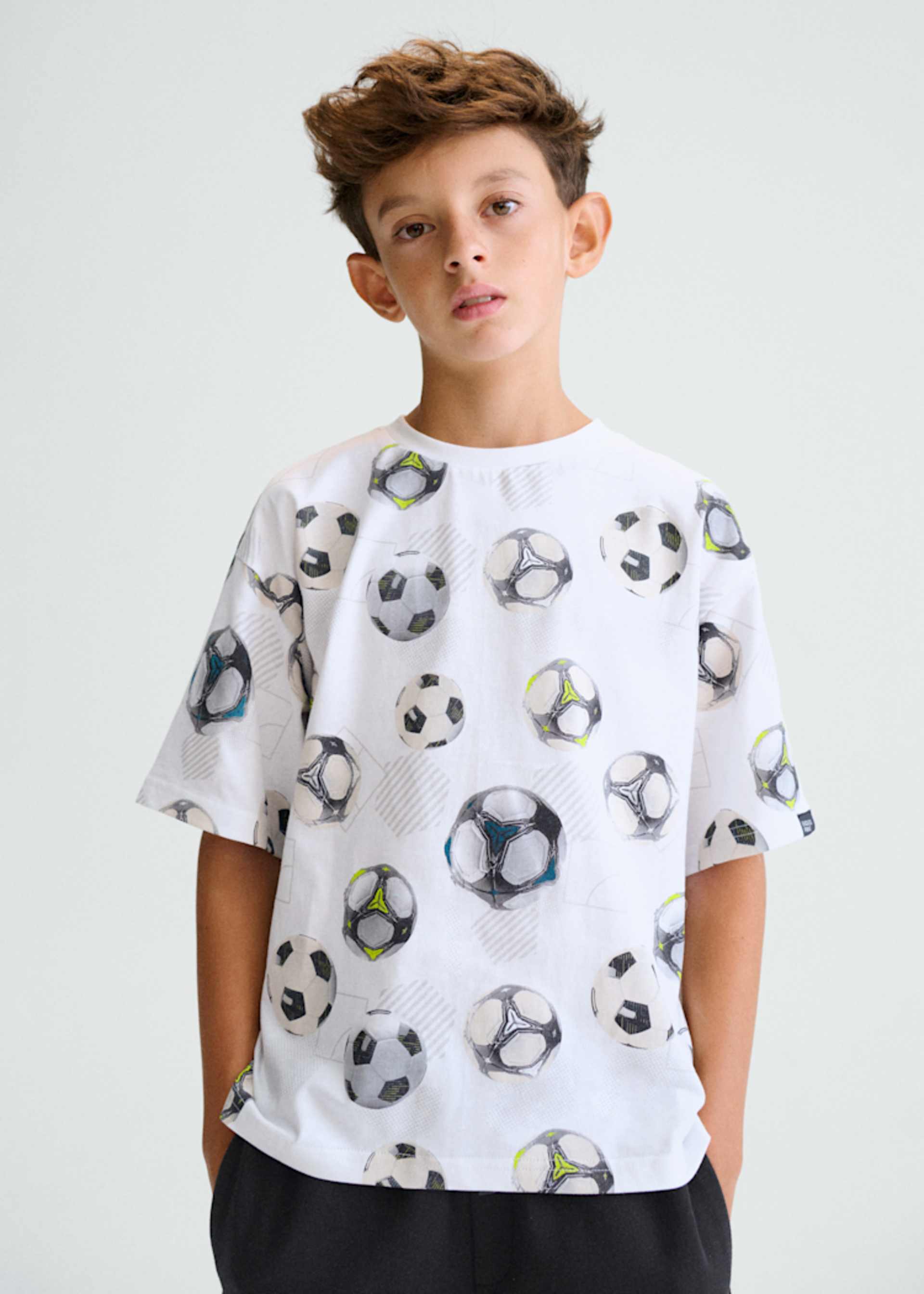 Tricou cu imprimeu baiat