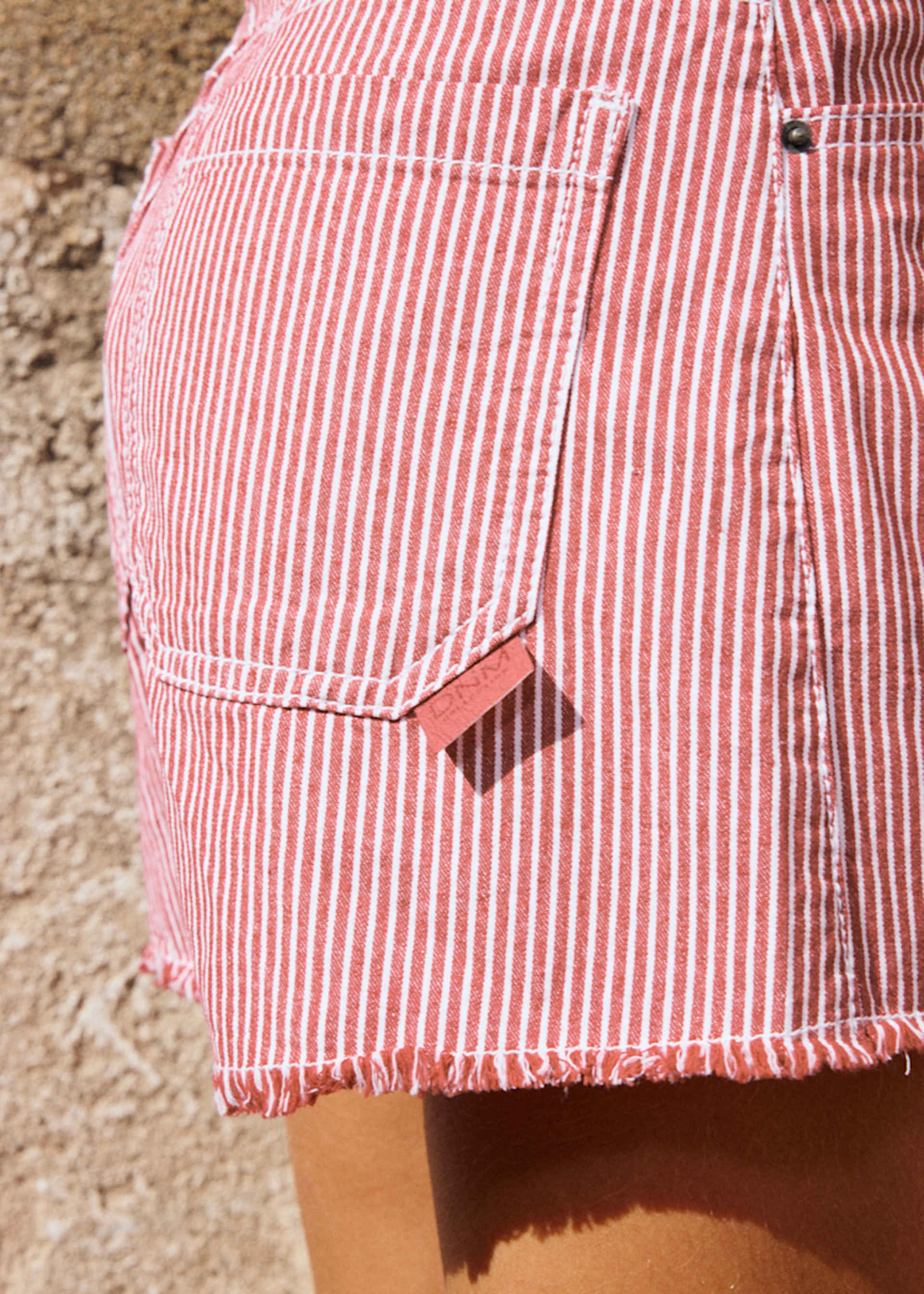 Pantalón de mezclilla rayas chica