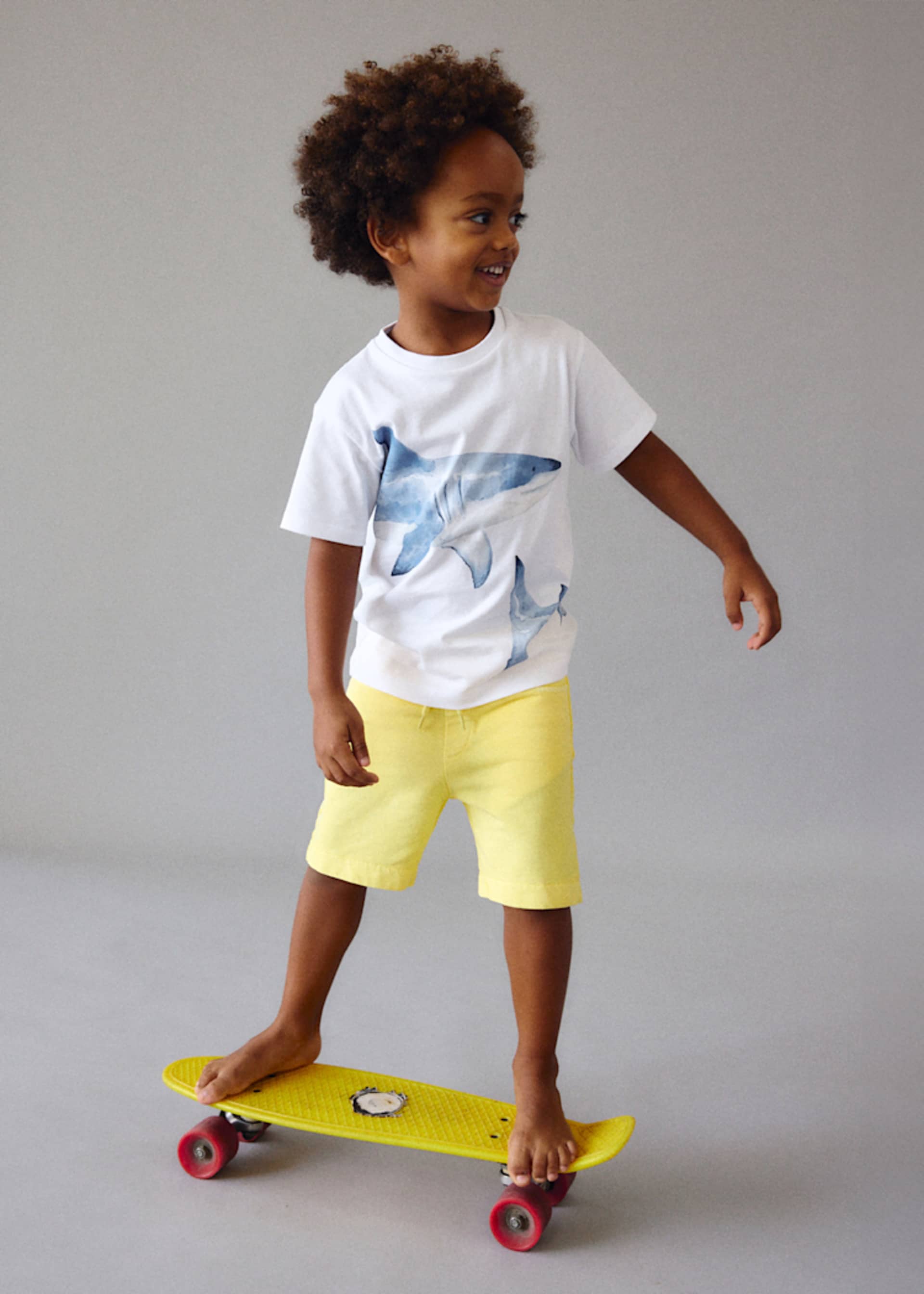 Tricou cu rechin baiat