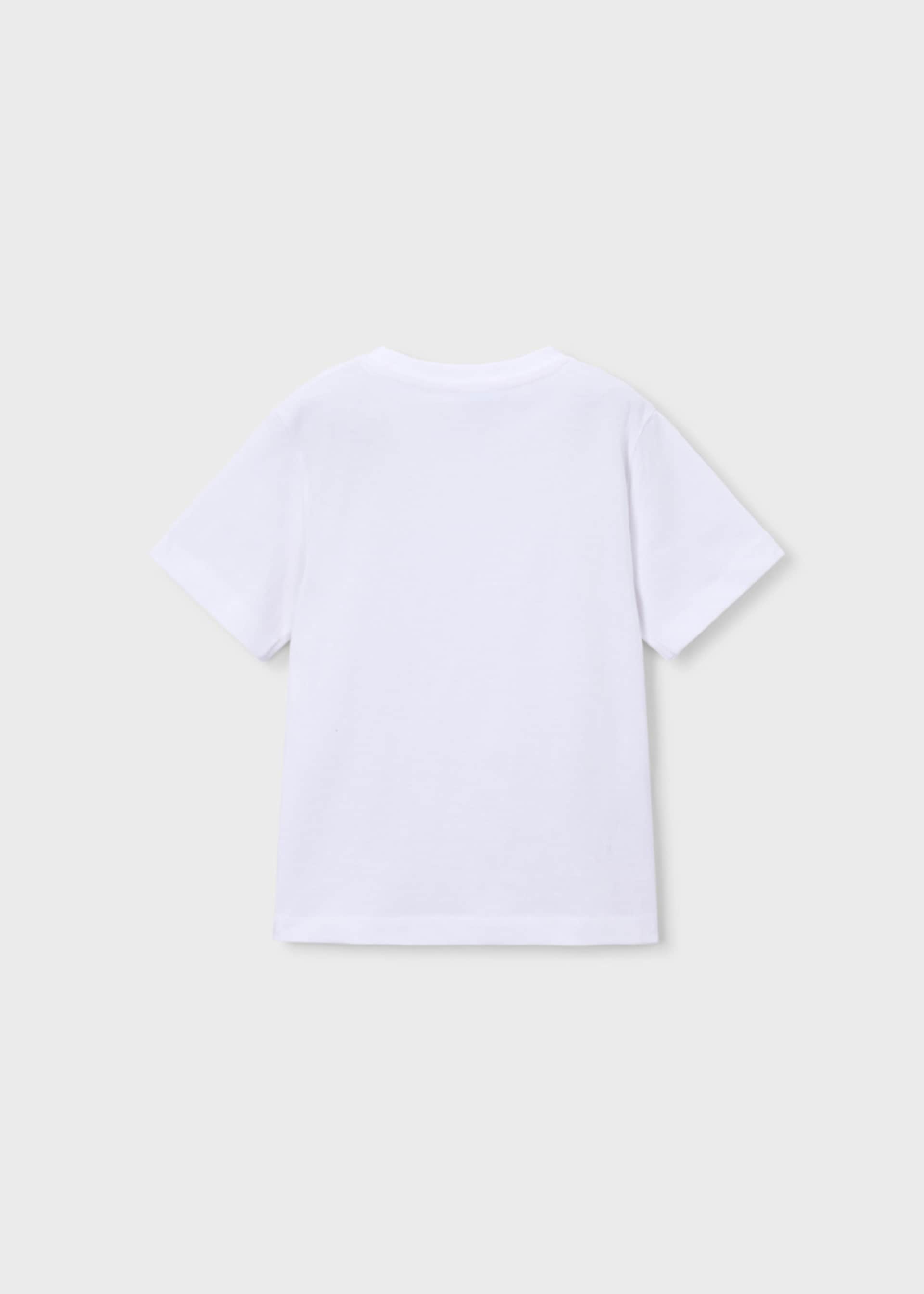 Tricou cu fereastra si fundal marin baiat