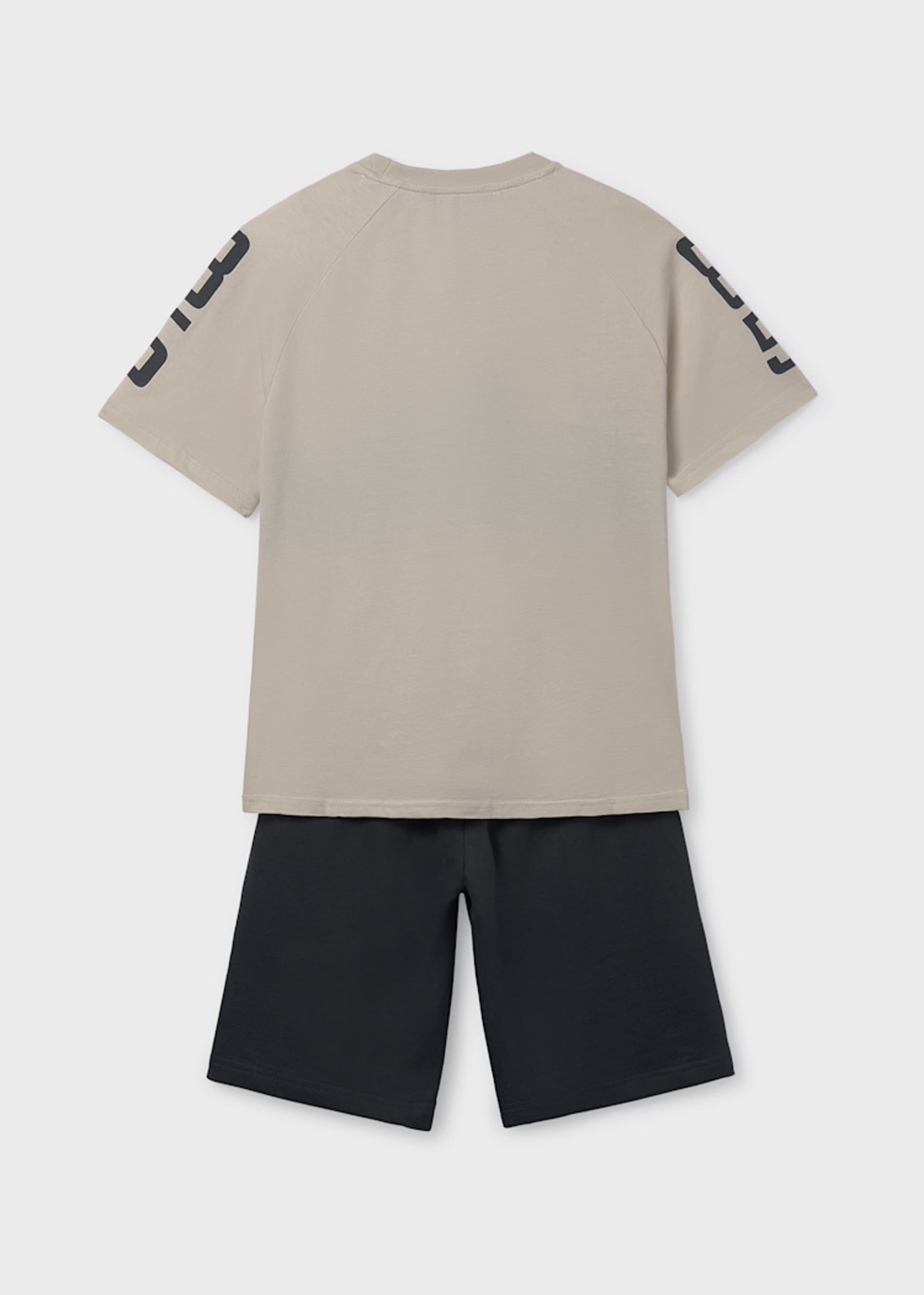 Conjunto bermuda y playera bloque chico