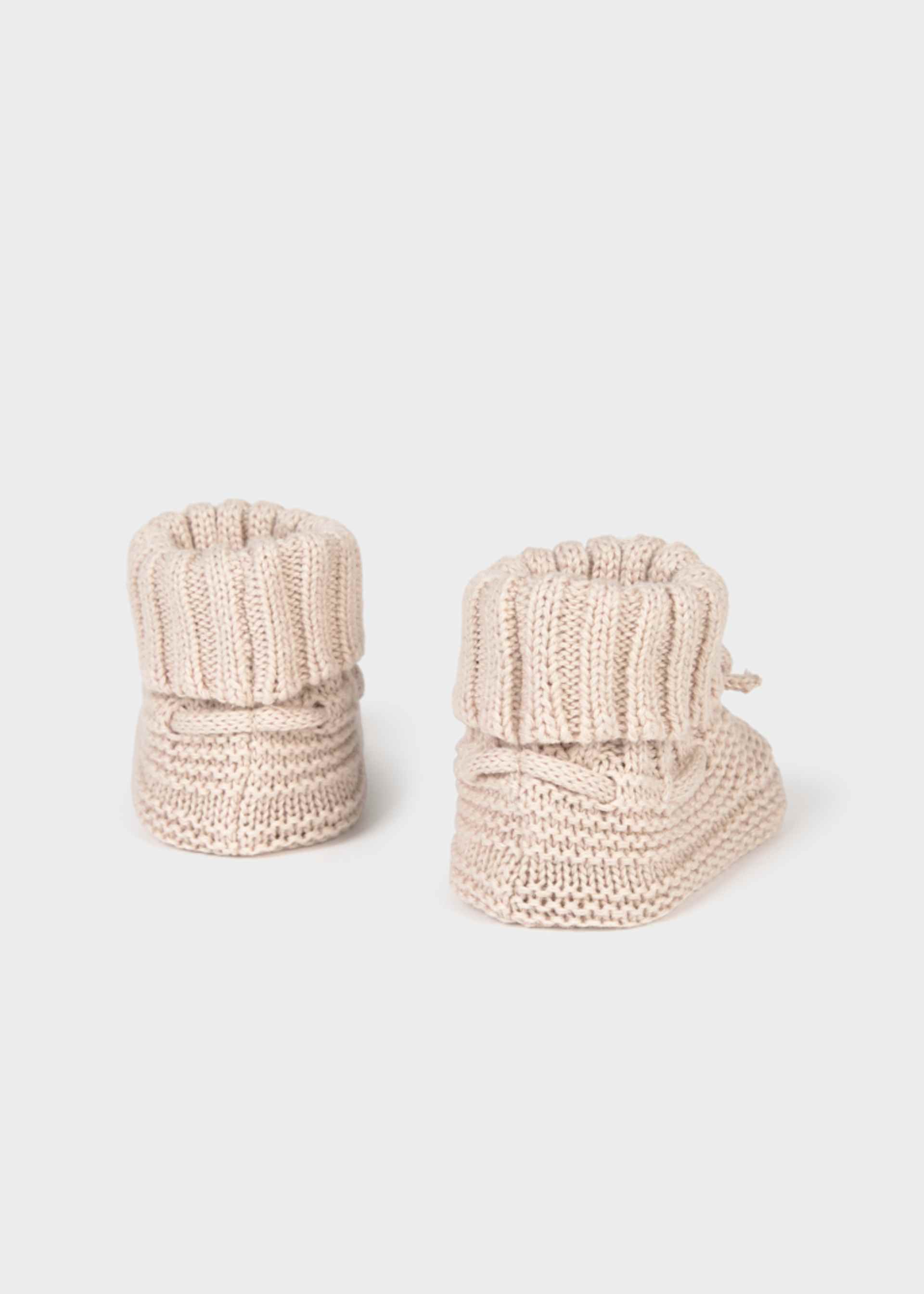 Chaussons tricotés nouveau-né