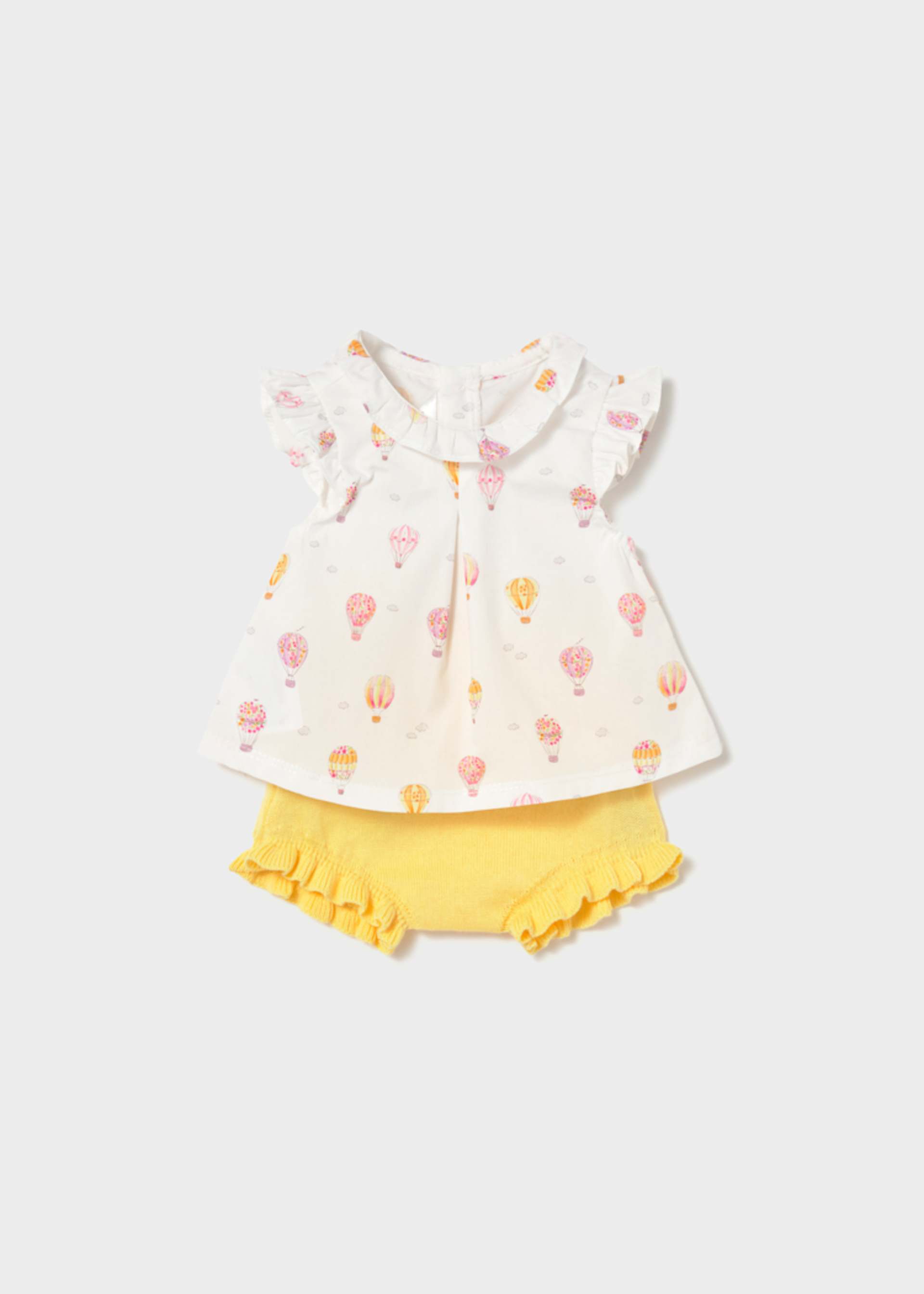 Set short cu volanase nou-nascut