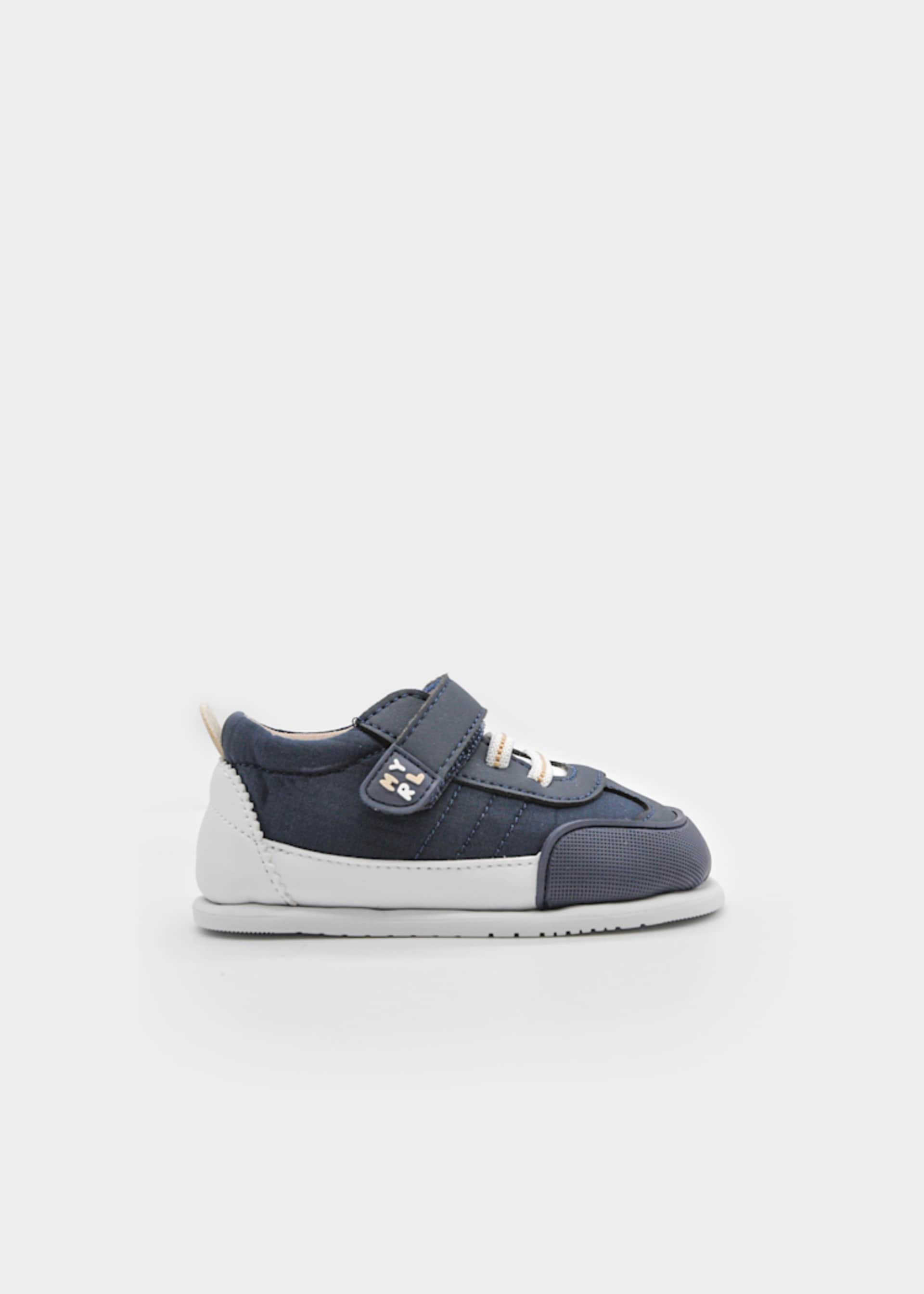 Buty sportowe barefoot dla niemowlęcia