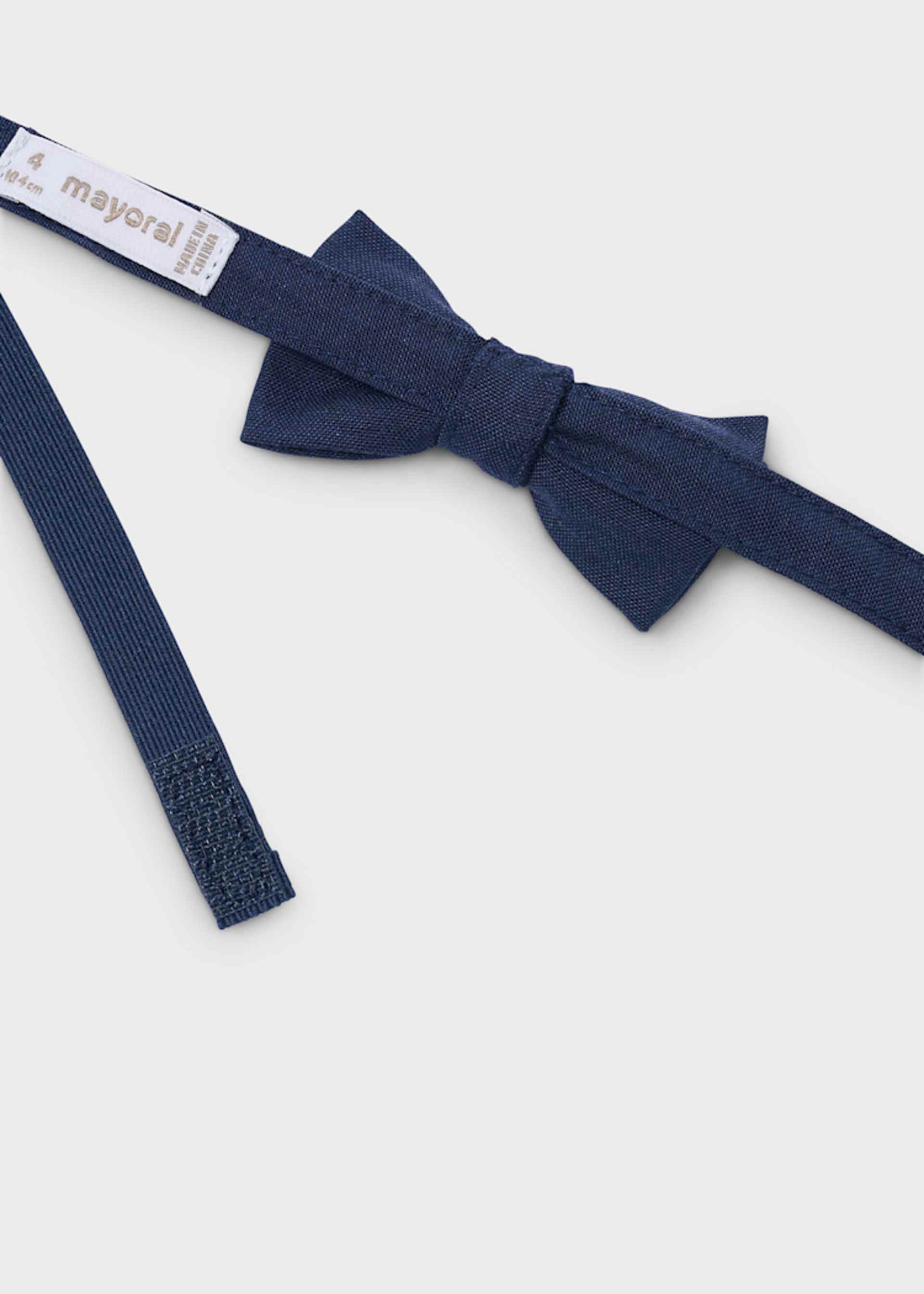 Boy's bow tie