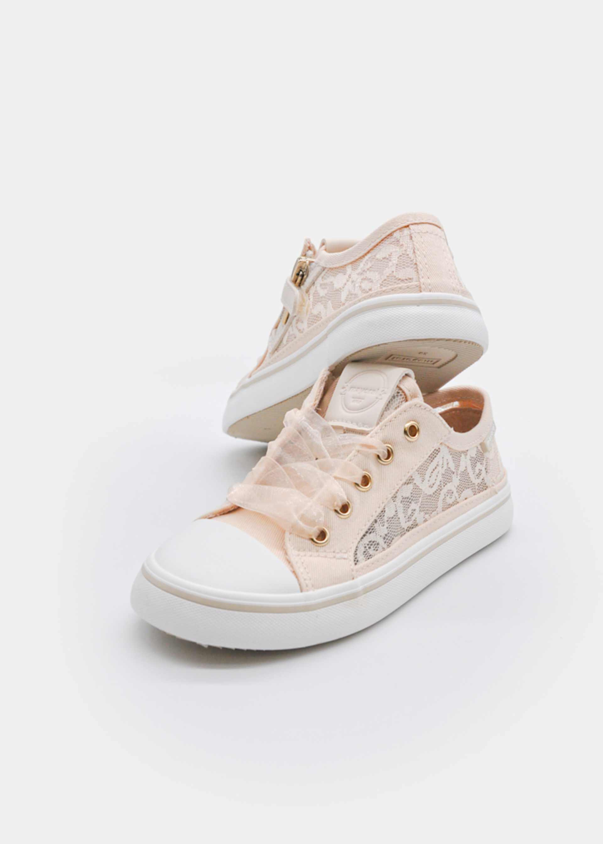 Openwork trainers for girls