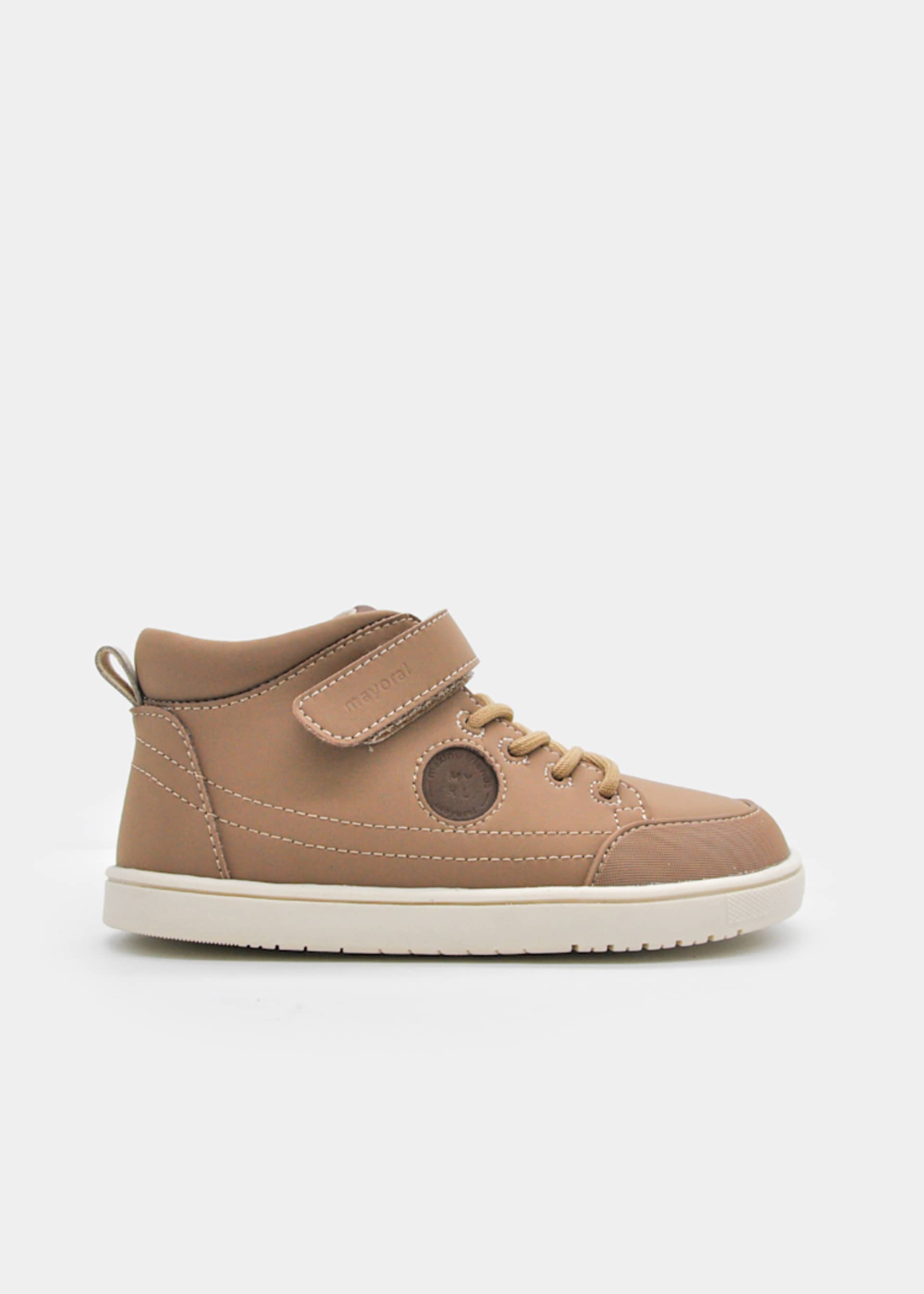 Boys' trainers