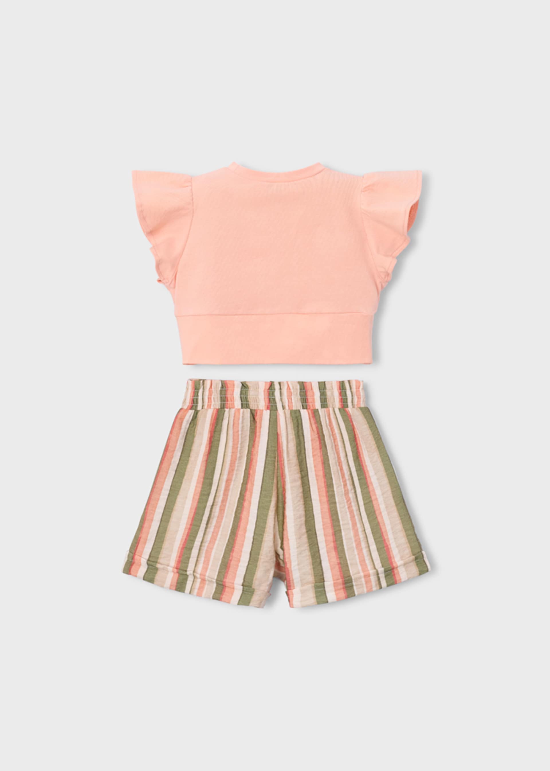 Conjunto short de rayas y playera niña Conjunto short de rayas y playera niña