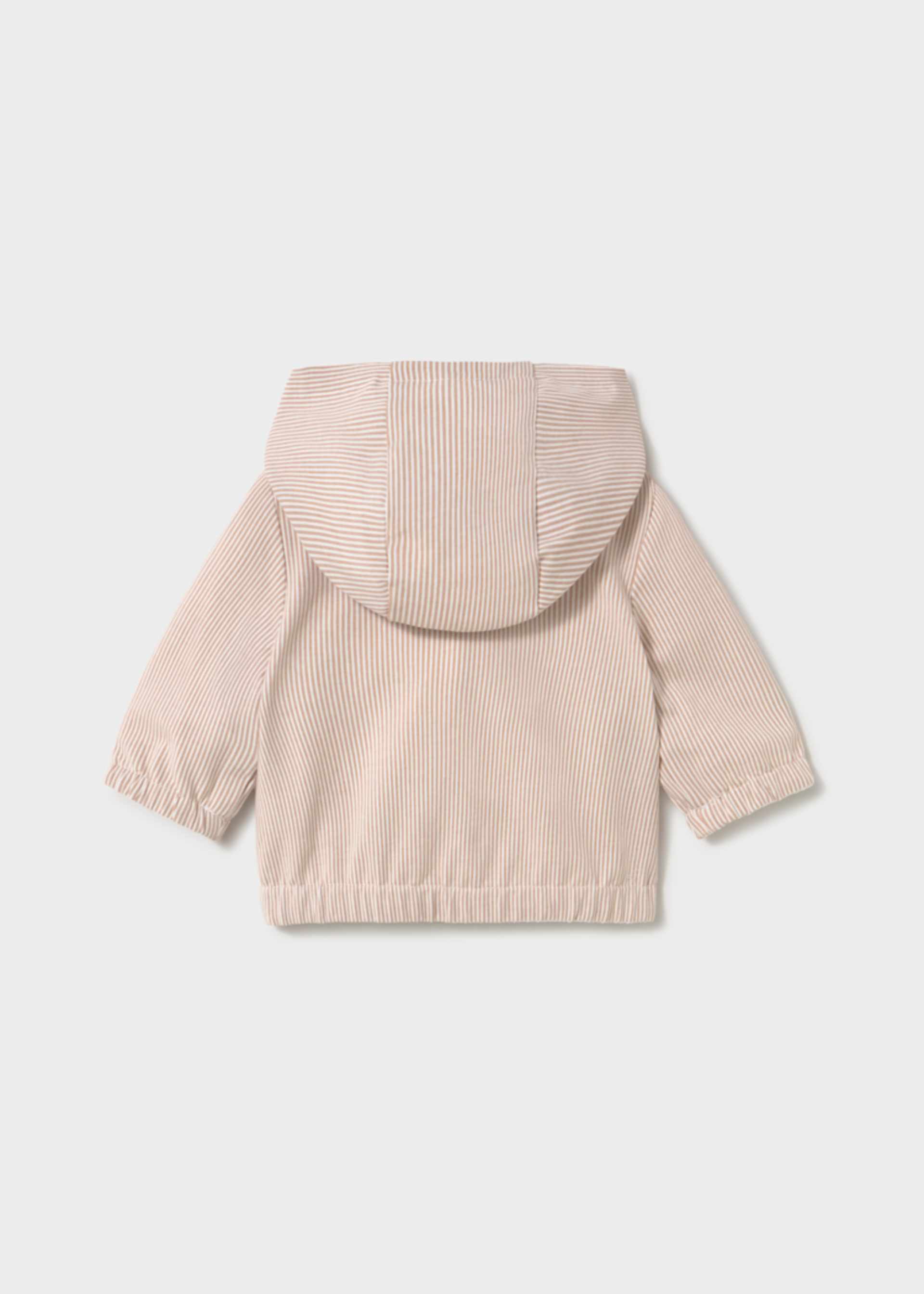 Reversible windbreaker for newborns