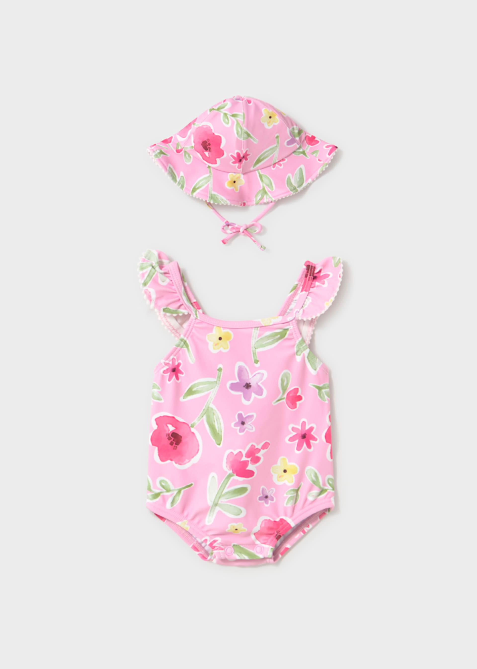 Newborn Girl 2-Piece Set with Sun Protection