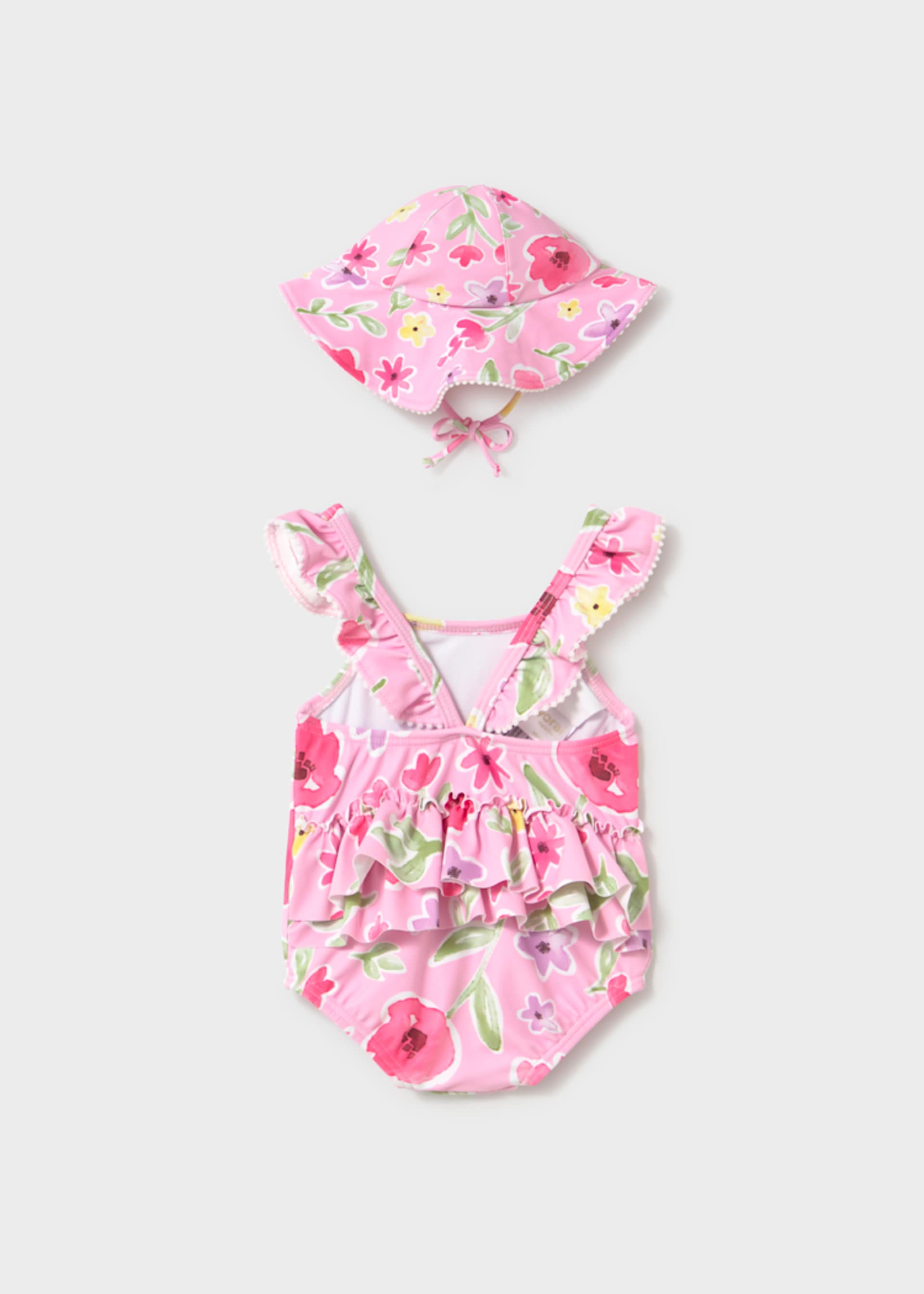 Newborn Girl 2-Piece Set with Sun Protection