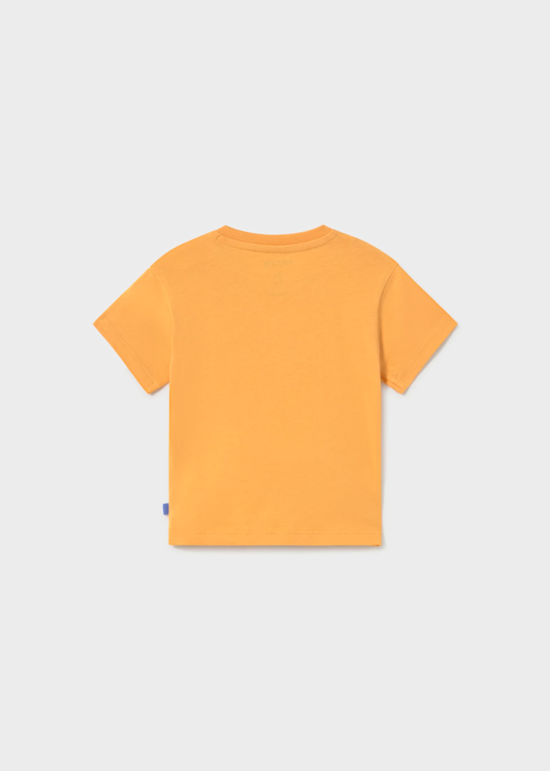 T-shirt com aplique bebé