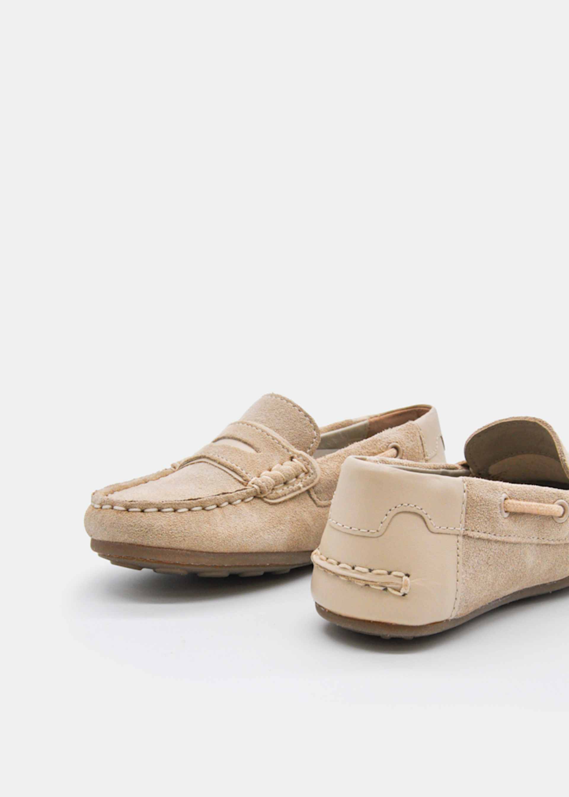 Mocasín serraje niño