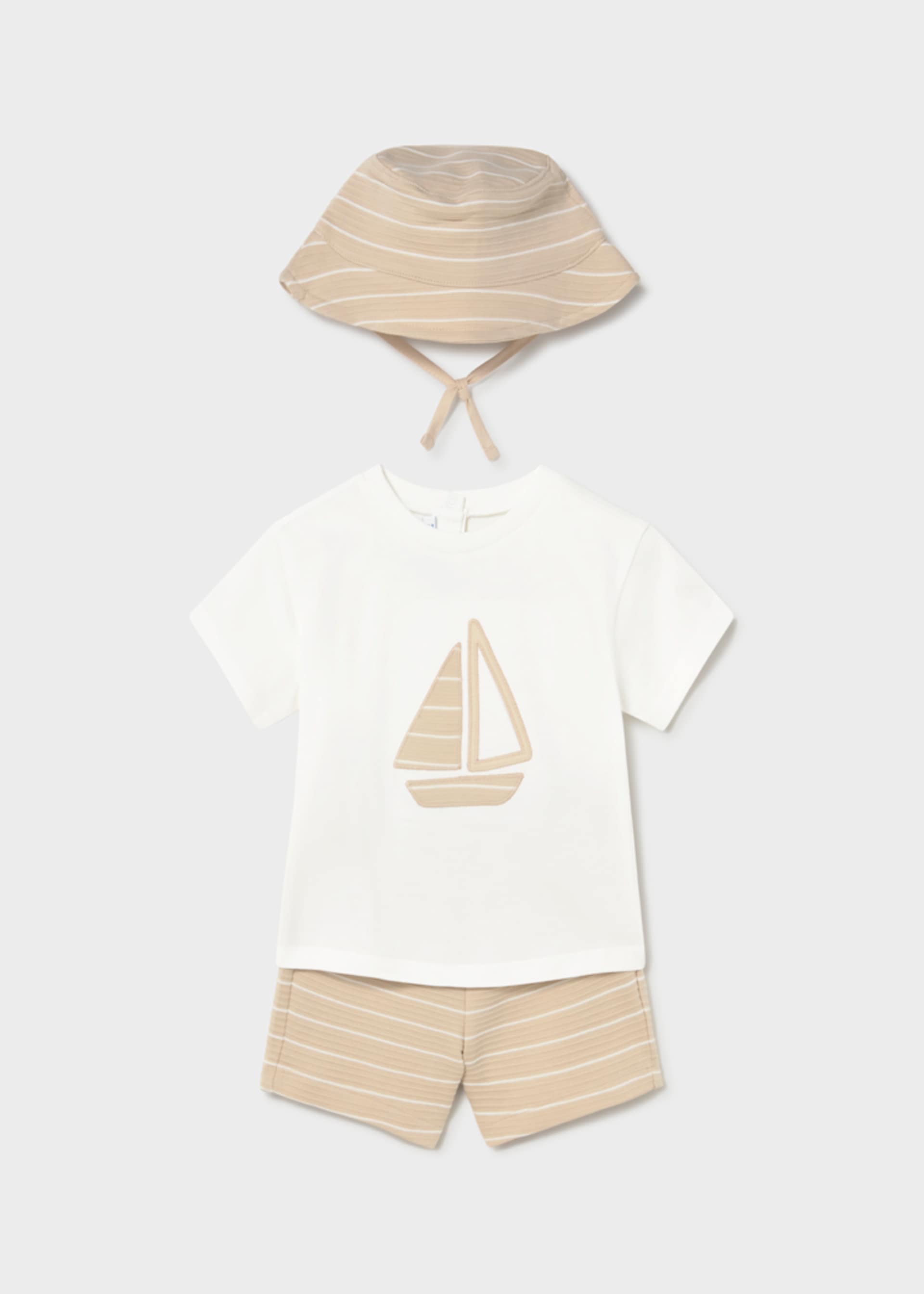 Completo in maglia 3 pezzi con cappello neonato