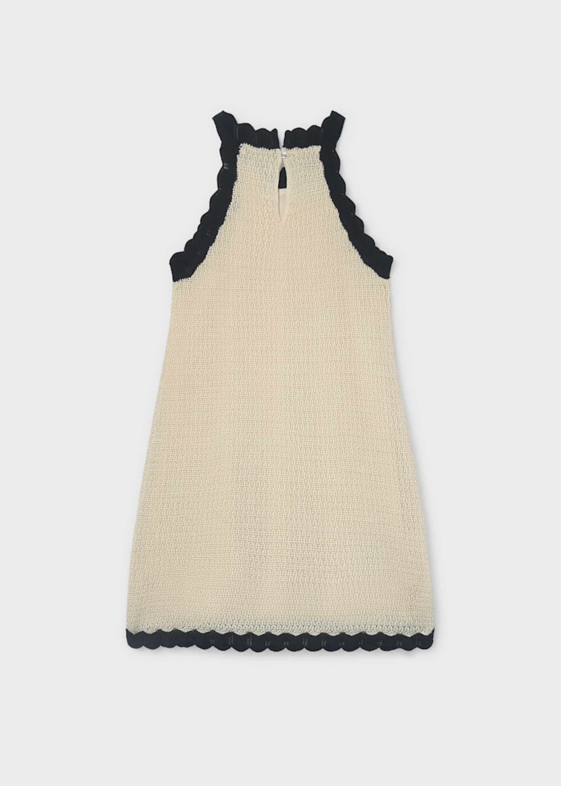 Girl's flower appliqué dress