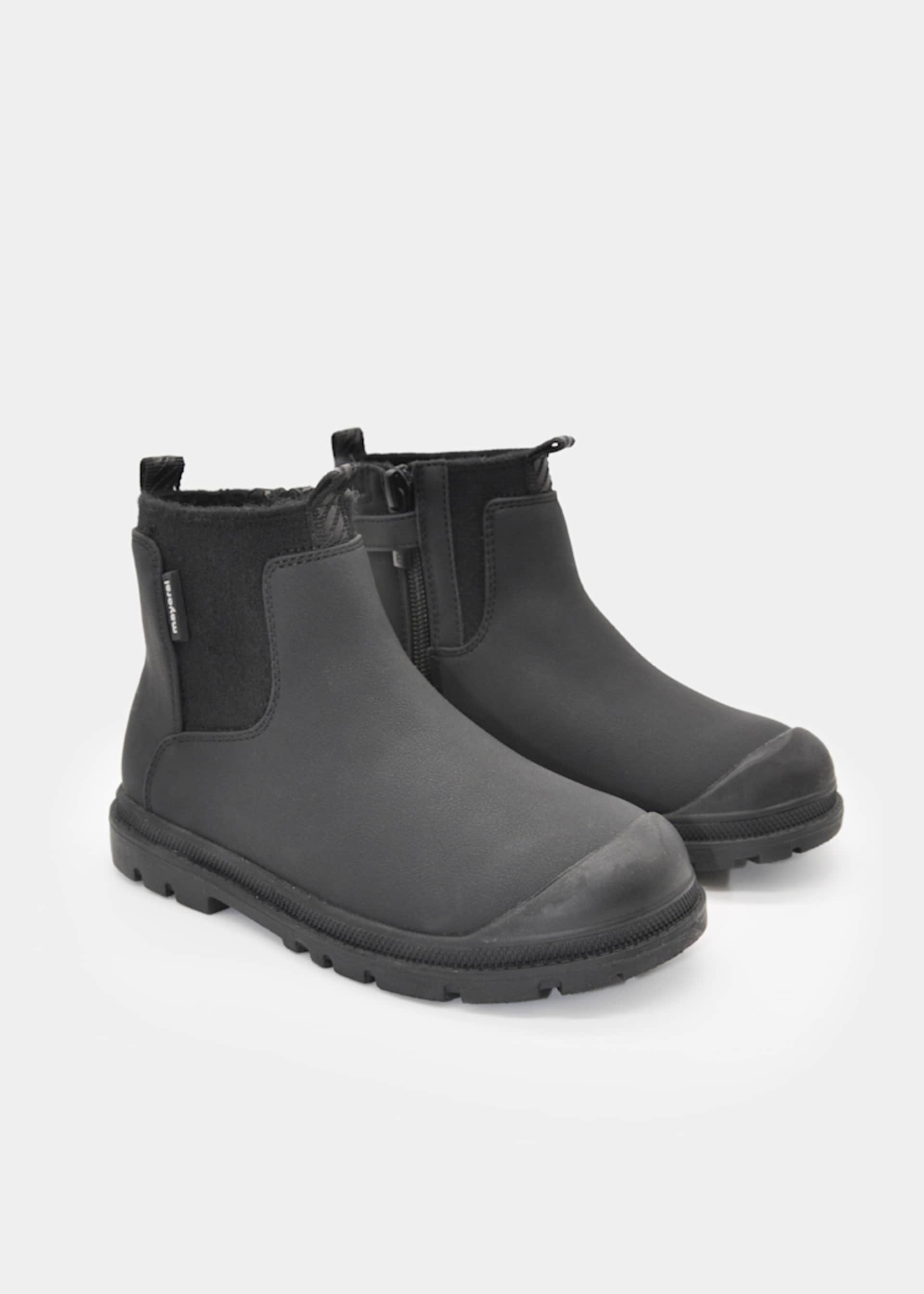 Boys' Chelsea boots